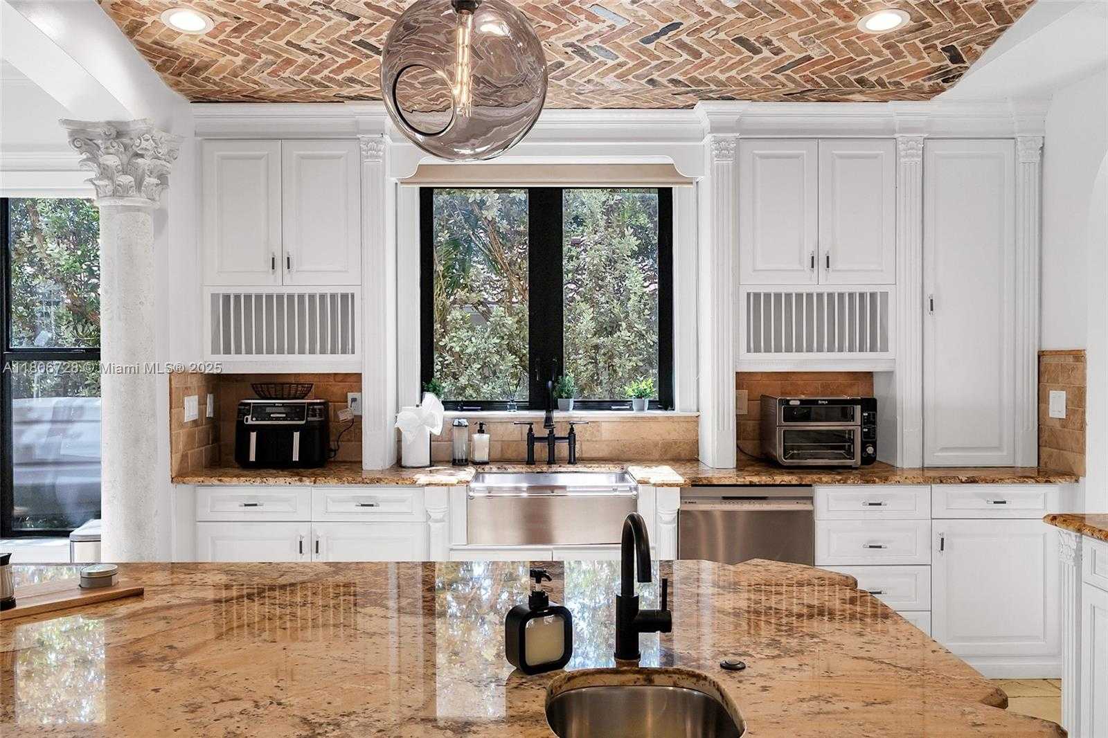 Small Image of 1011 RHODES VILLA AVE, Delray Beach Number 27