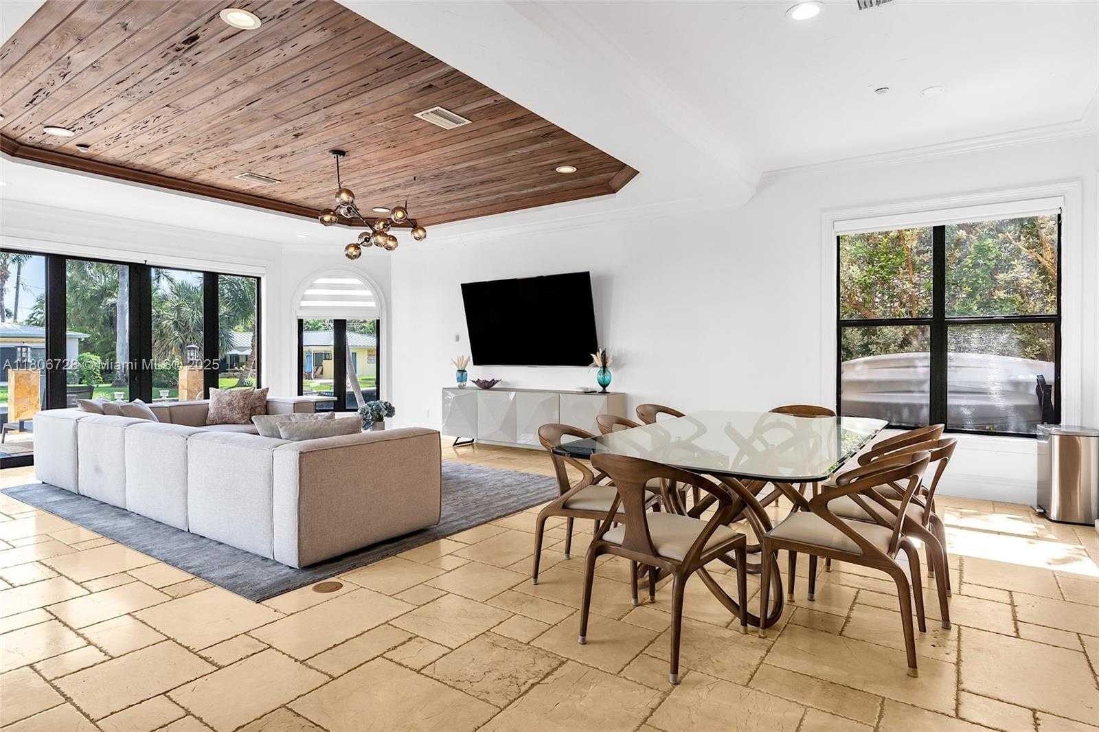 Small Image of 1011 RHODES VILLA AVE, Delray Beach Number 30