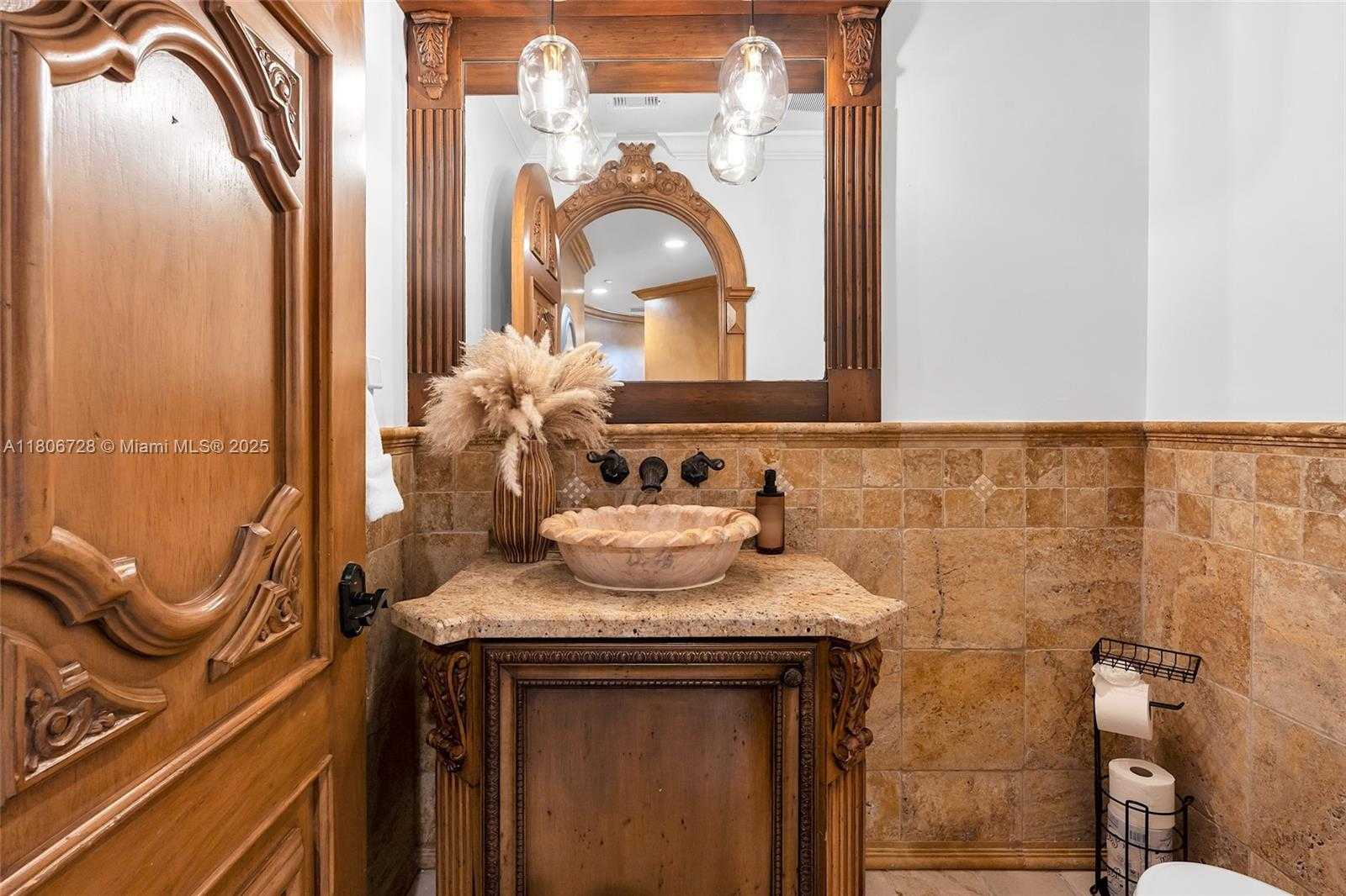 Small Image of 1011 RHODES VILLA AVE, Delray Beach Number 41
