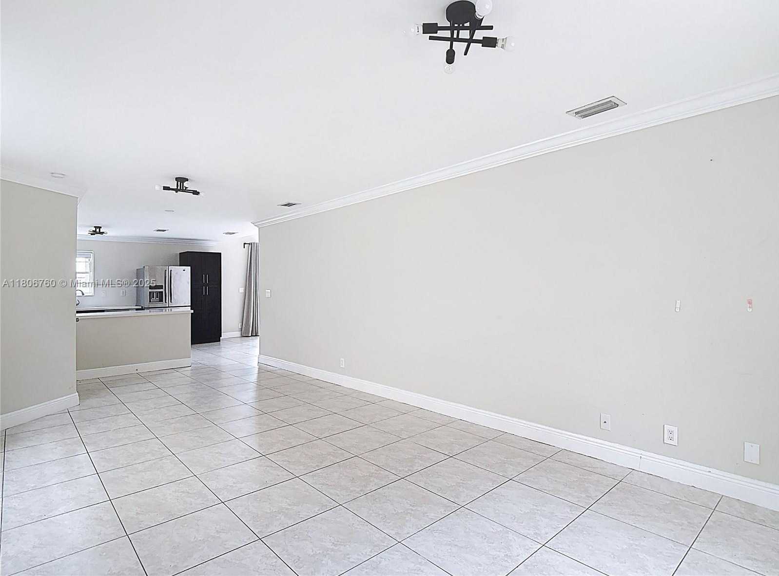 Small Image of 10764 LENOX RD, Cooper City Number 11
