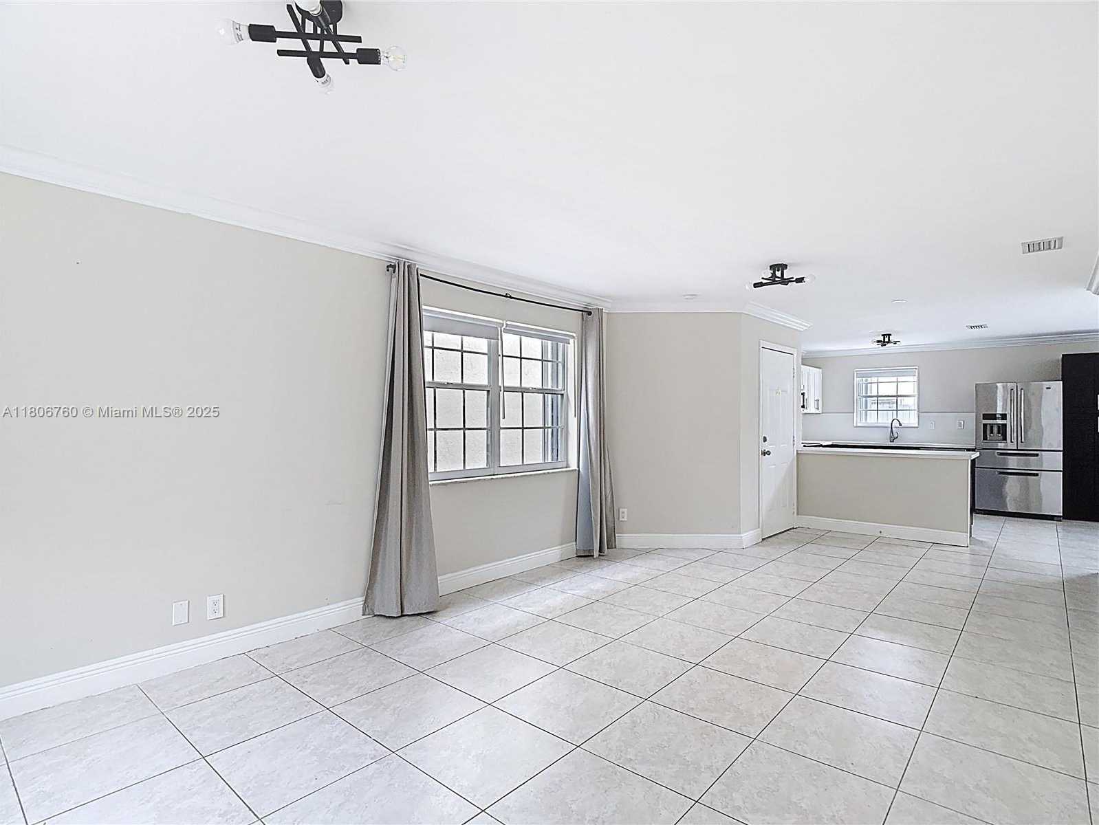 Small Image of 10764 LENOX RD, Cooper City Number 13