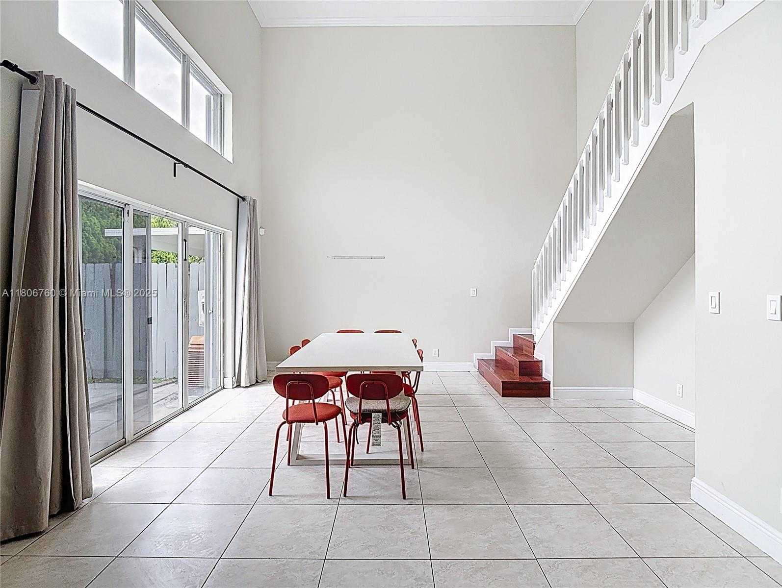 Small Image of 10764 LENOX RD, Cooper City Number 19