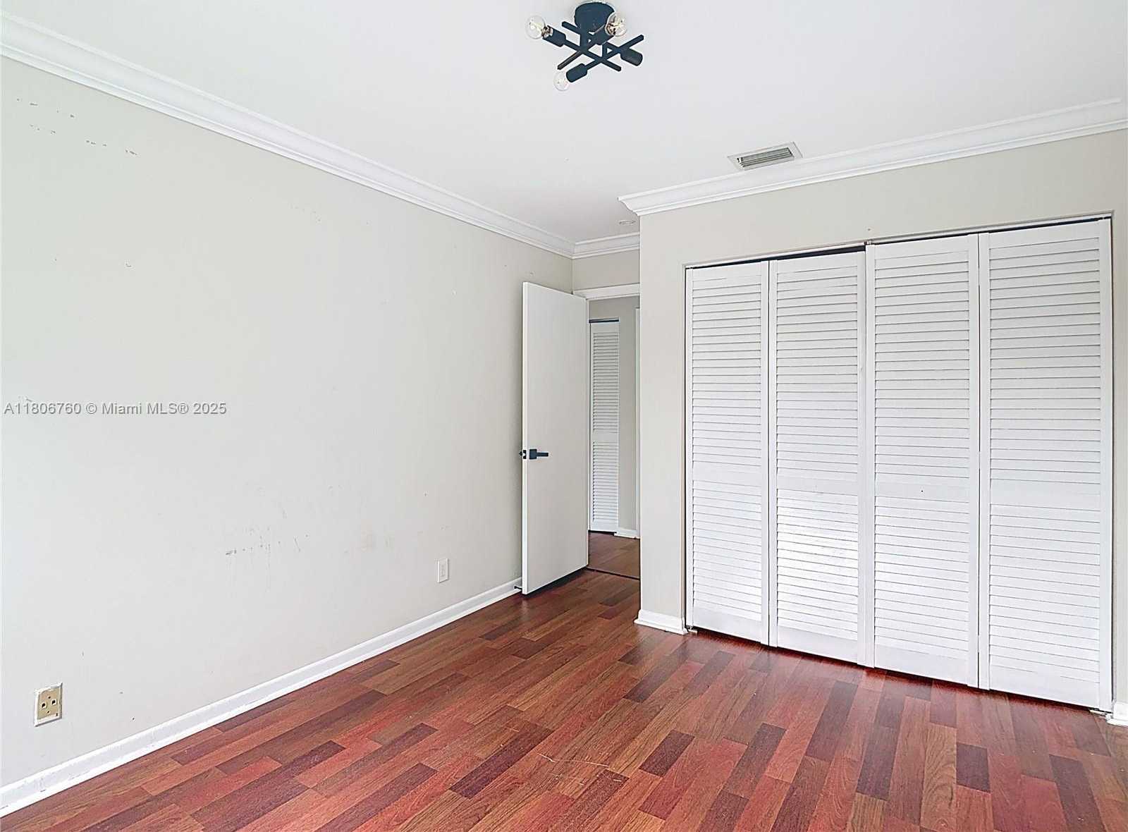 Small Image of 10764 LENOX RD, Cooper City Number 33