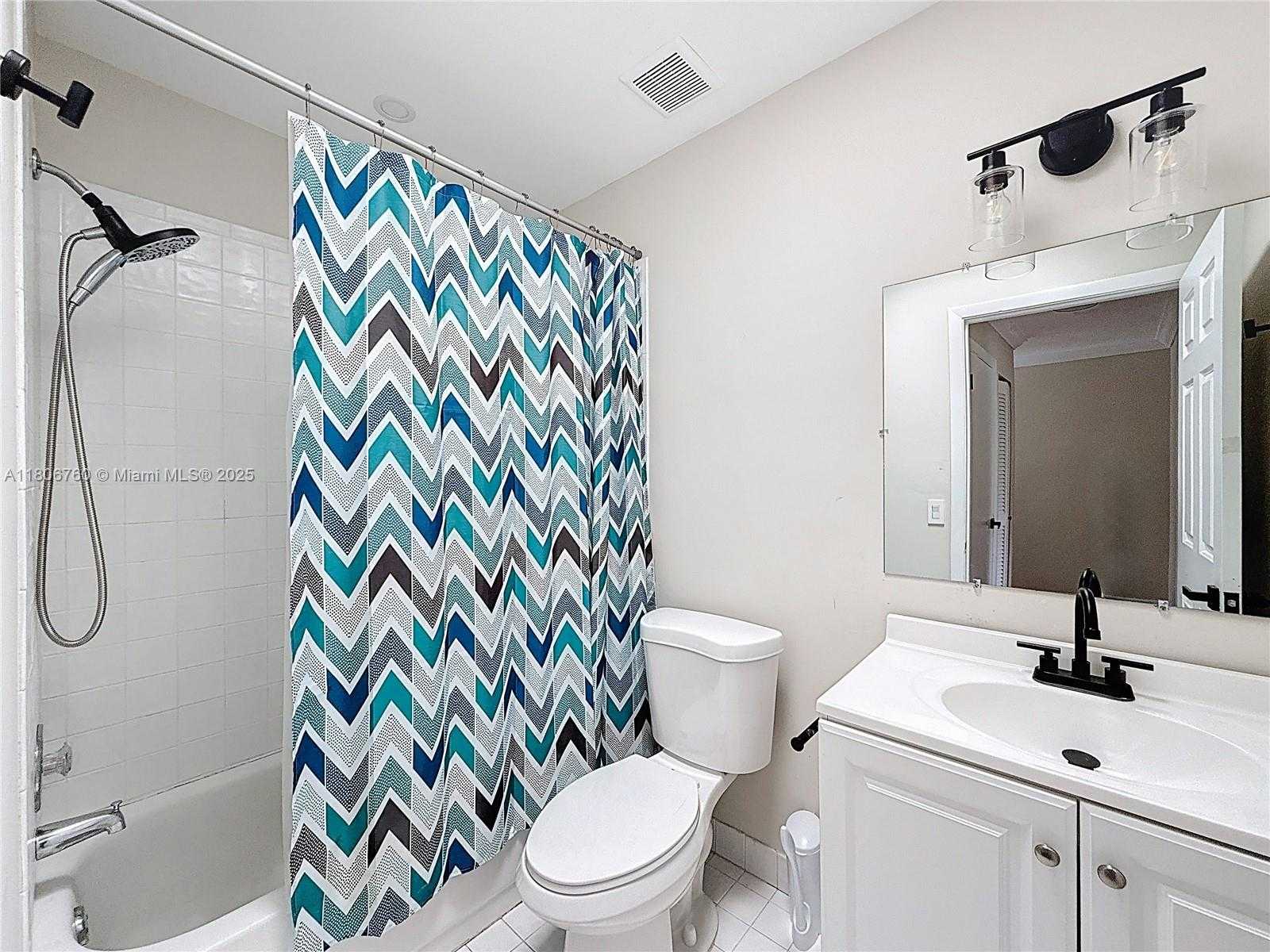Small Image of 10764 LENOX RD, Cooper City Number 39