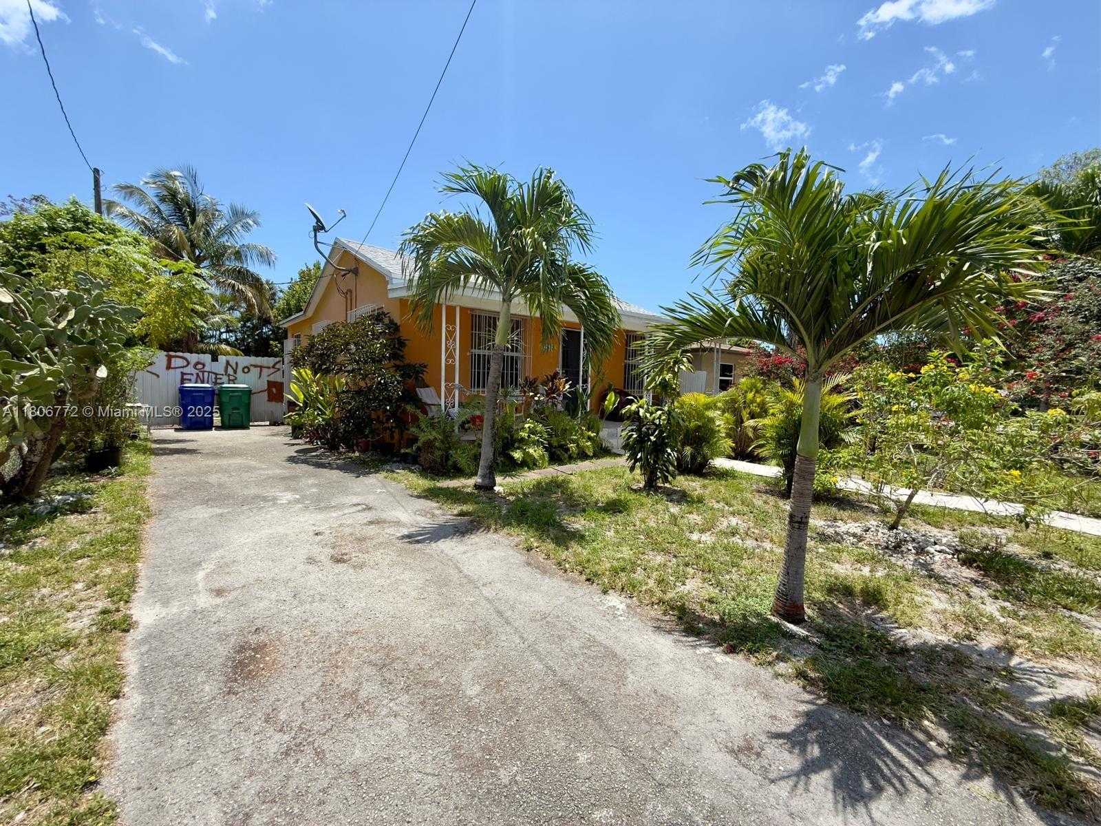 Small Image of 285 NORTH WEST 50TH AVE, Miami Number 21