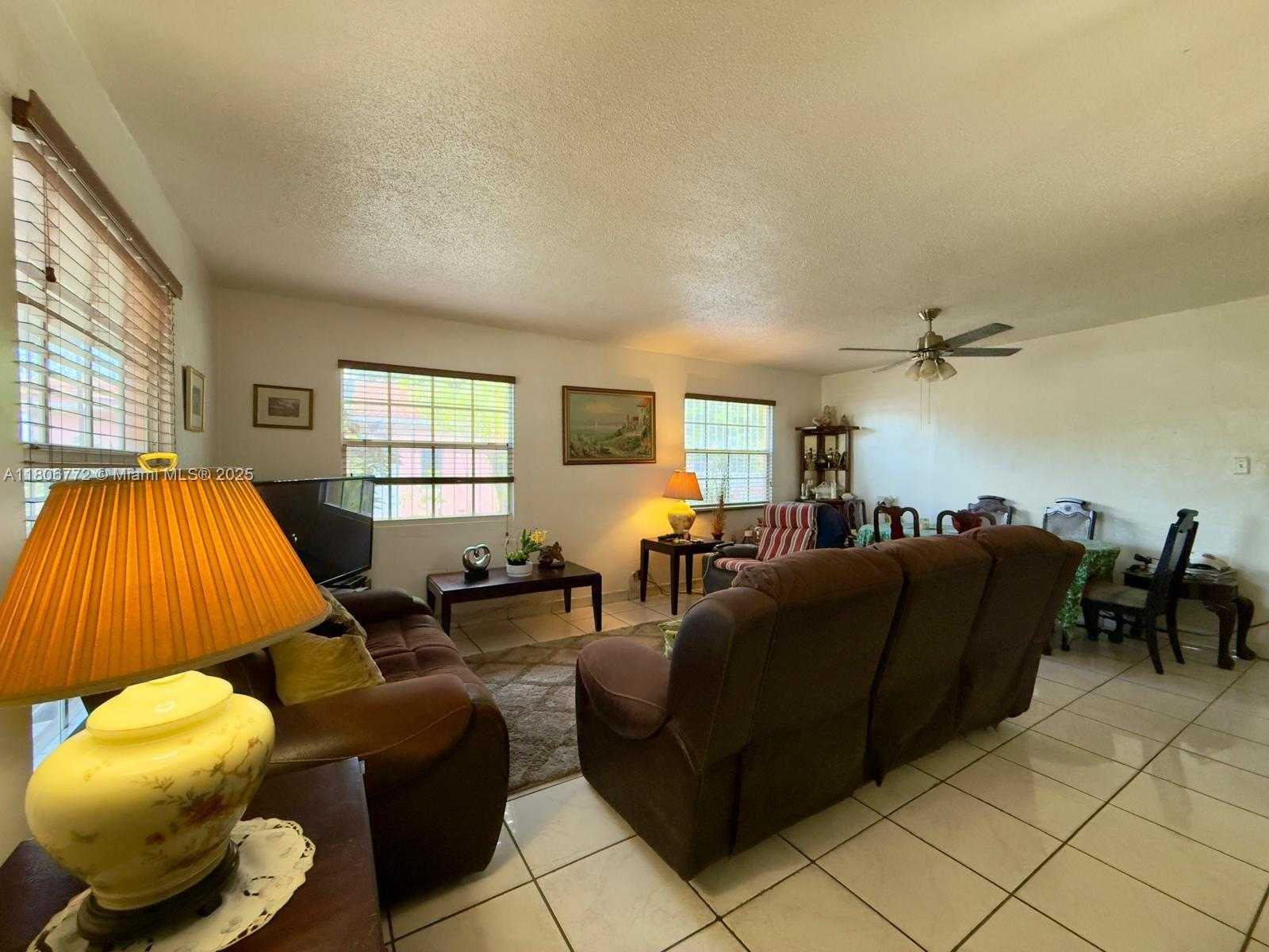 Small Image of 285 NORTH WEST 50TH AVE, Miami Number 8