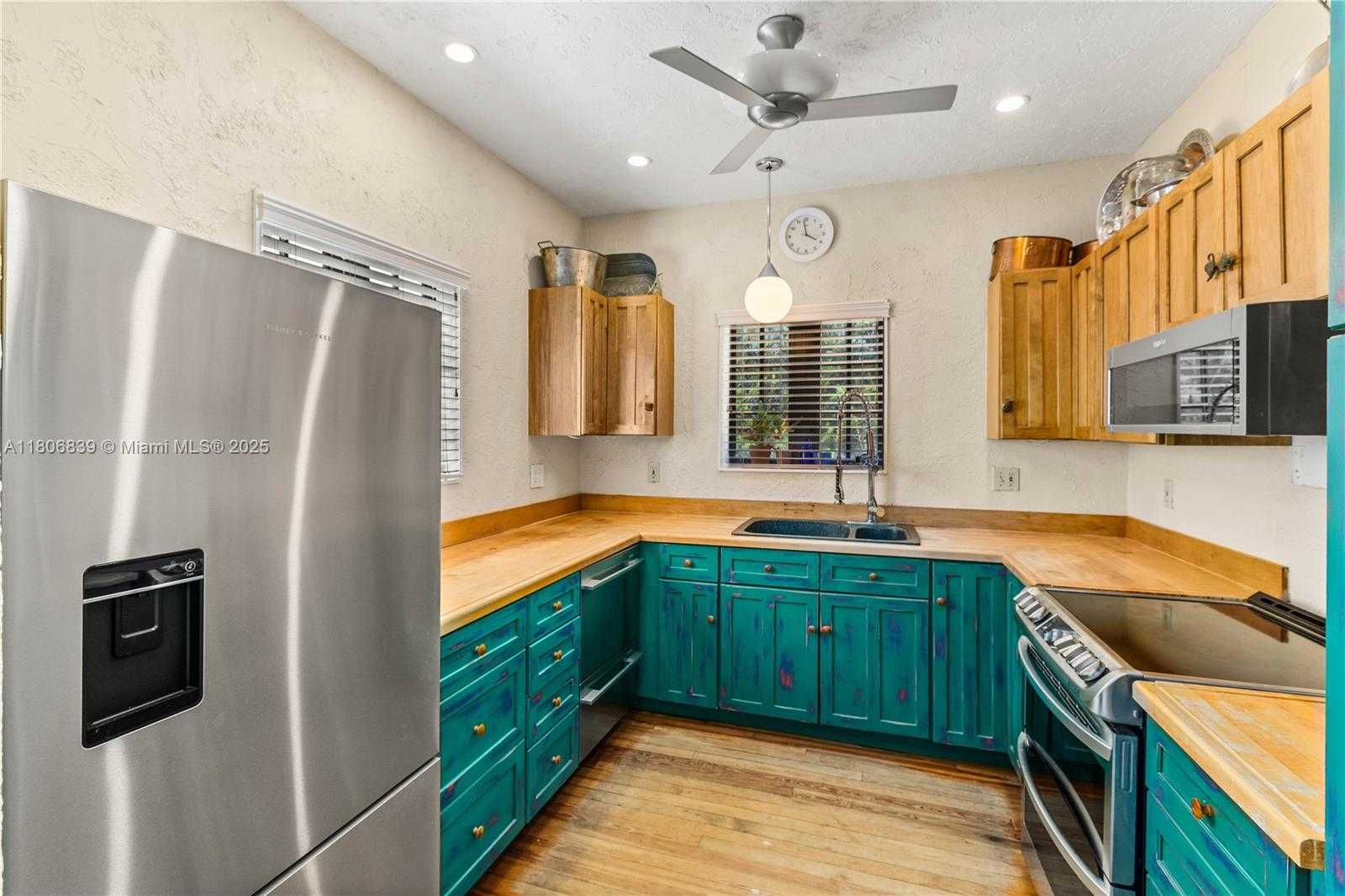 Small Image of 1510 MADRID STREET, Coral Gables Number 14