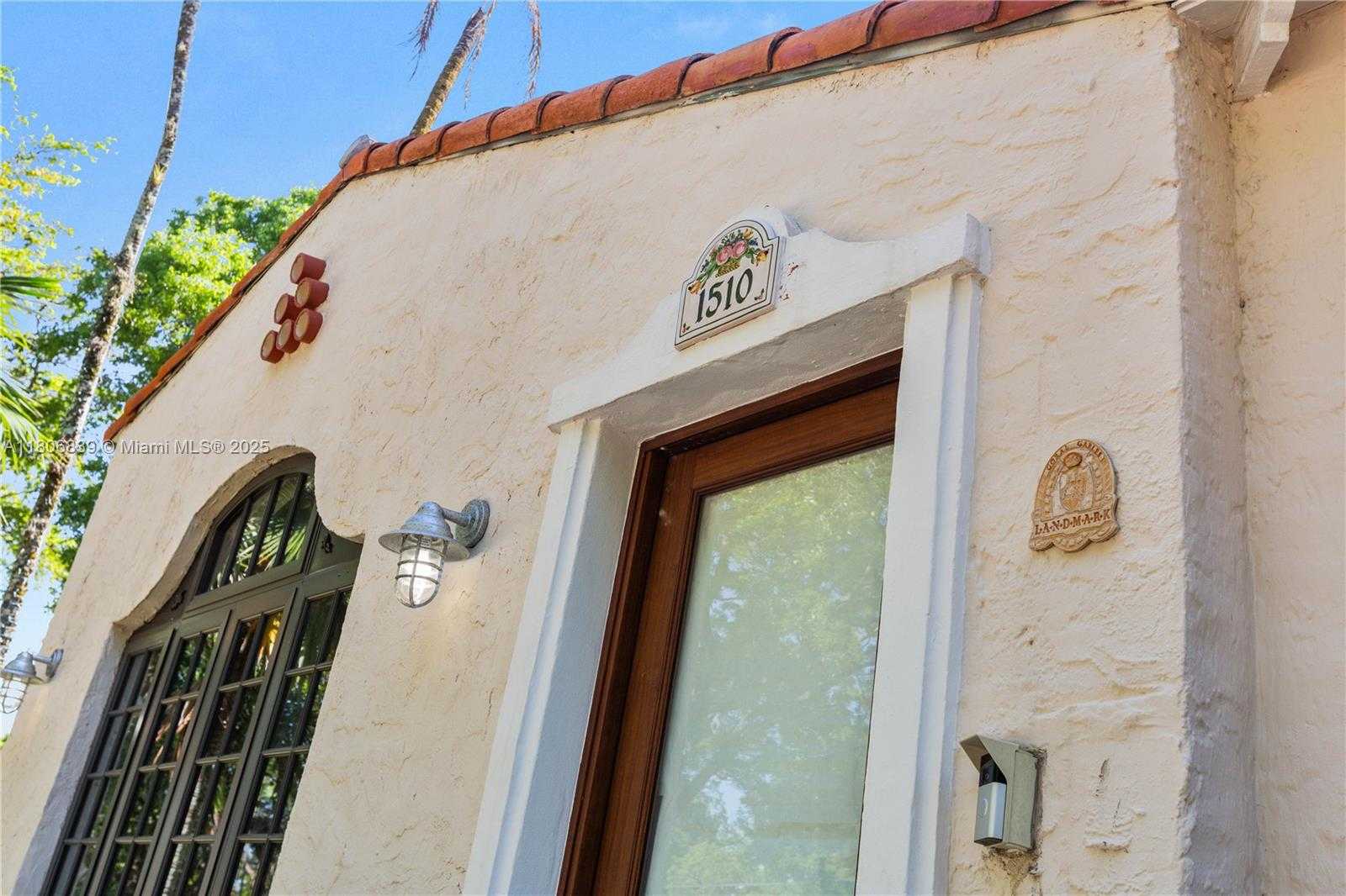 Small Image of 1510 MADRID STREET, Coral Gables Number 3