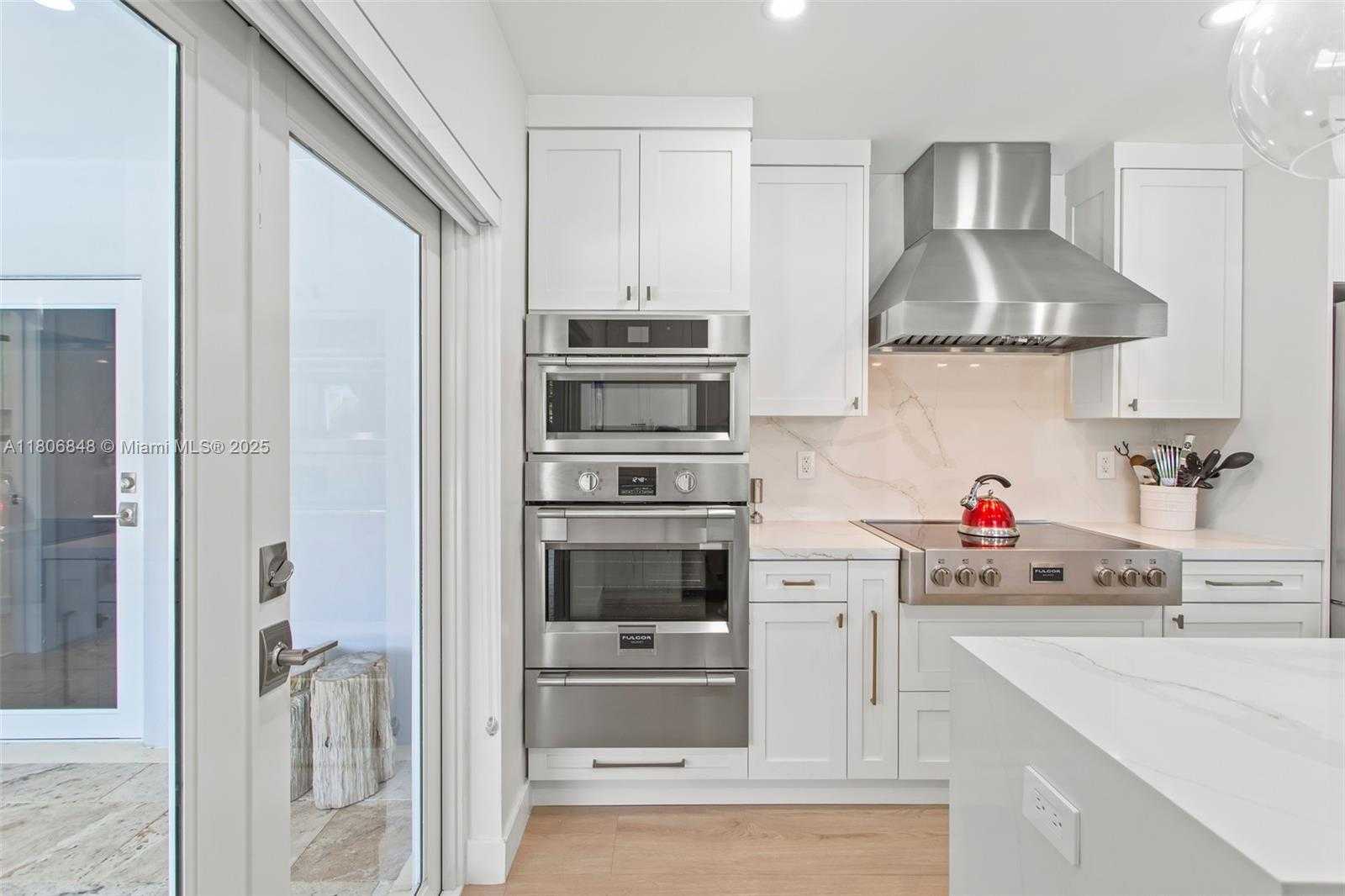 Small Image of 14270 SOUTH WEST 74TH CT, Palmetto Bay Number 22