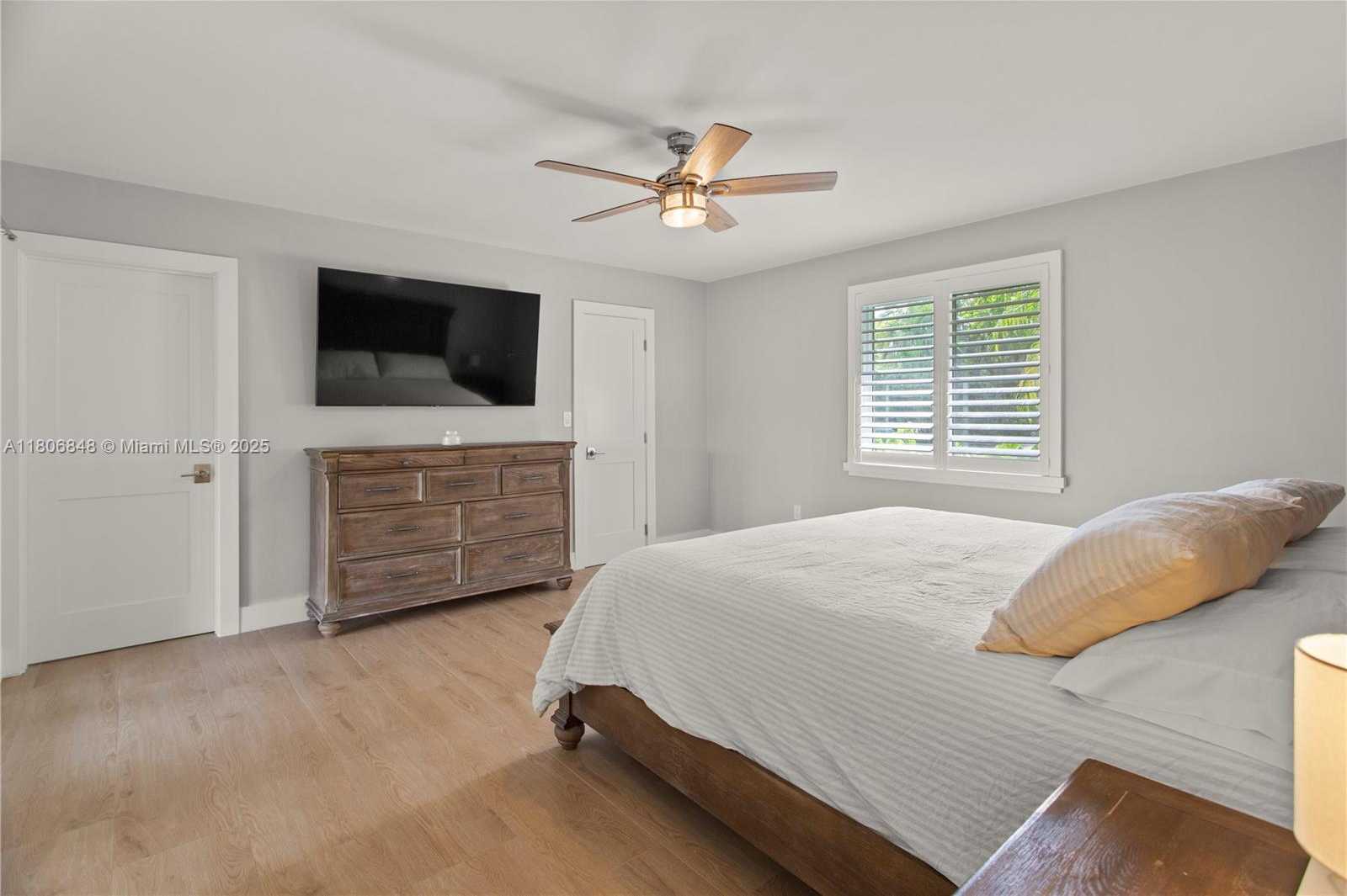 Small Image of 14270 SOUTH WEST 74TH CT, Palmetto Bay Number 31