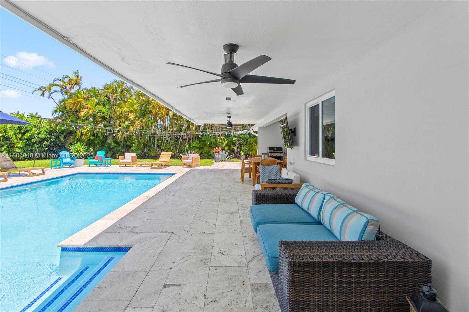 Small Image of 14270 SOUTH WEST 74TH CT, Palmetto Bay Number 44