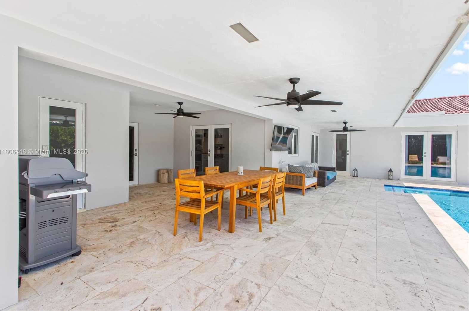 Small Image of 14270 SOUTH WEST 74TH CT, Palmetto Bay Number 45