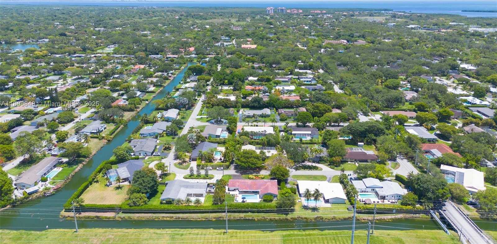 Small Image of 14270 SOUTH WEST 74TH CT, Palmetto Bay Number 55