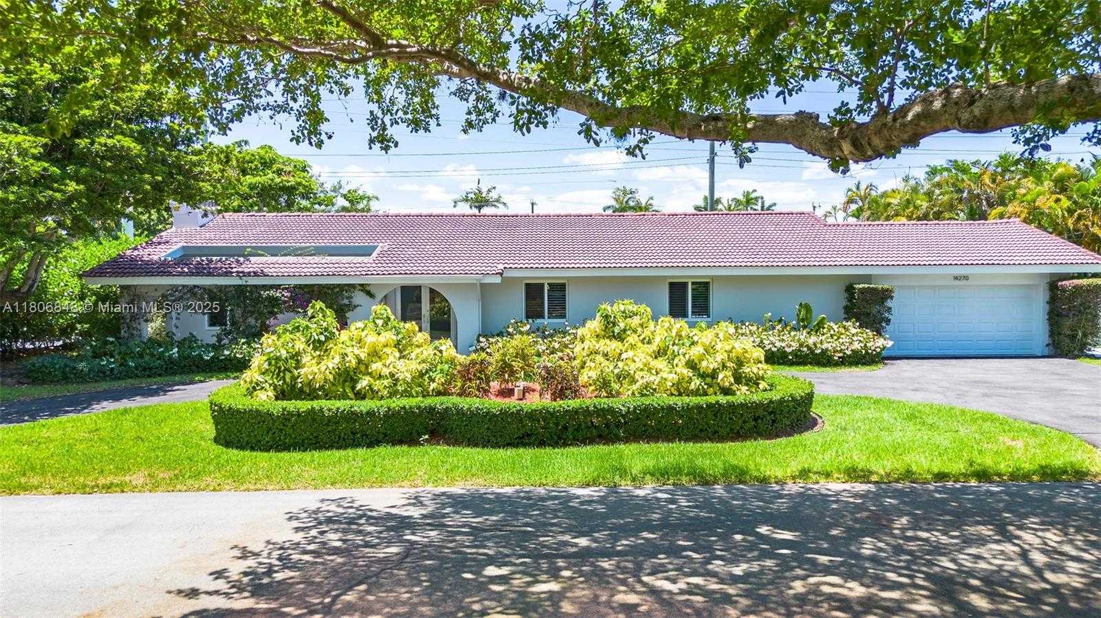 Small Image of 14270 SOUTH WEST 74TH CT, Palmetto Bay Number 8