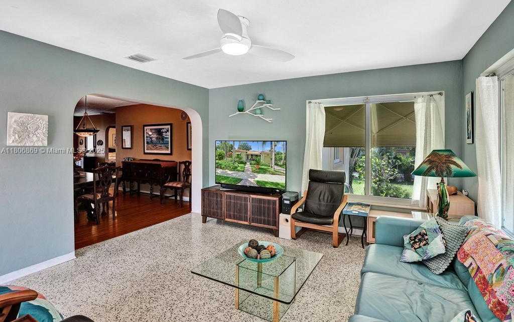 Small Image of 34 NORTH WEST 99TH ST, Miami Shores Number 28