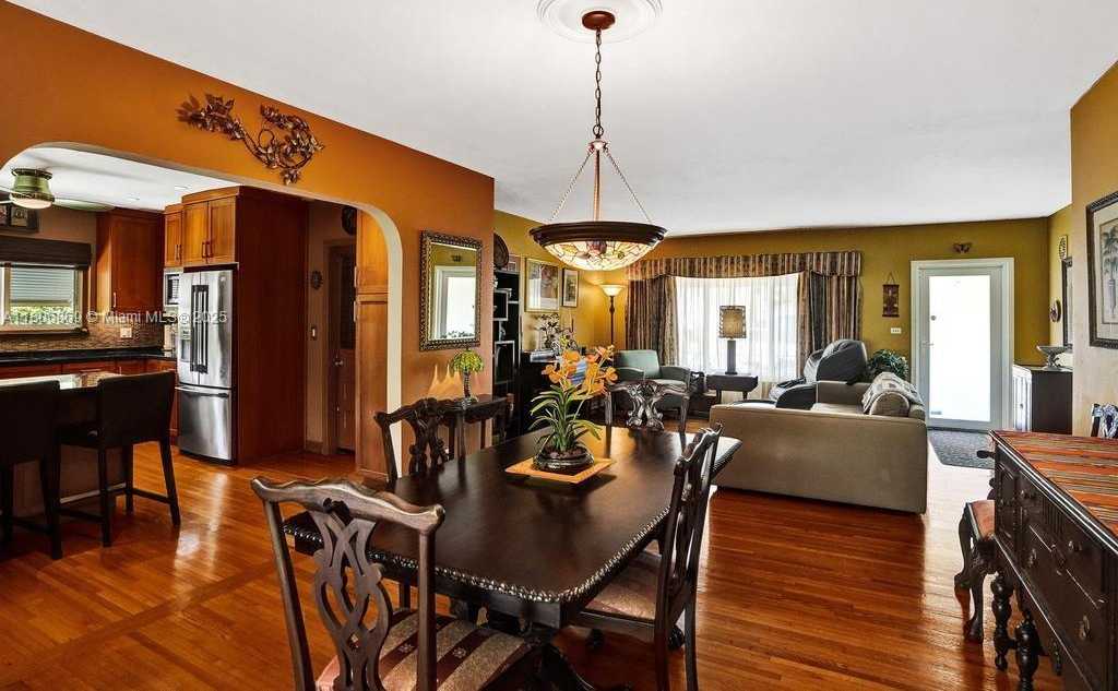 Small Image of 34 NORTH WEST 99TH ST, Miami Shores Number 8
