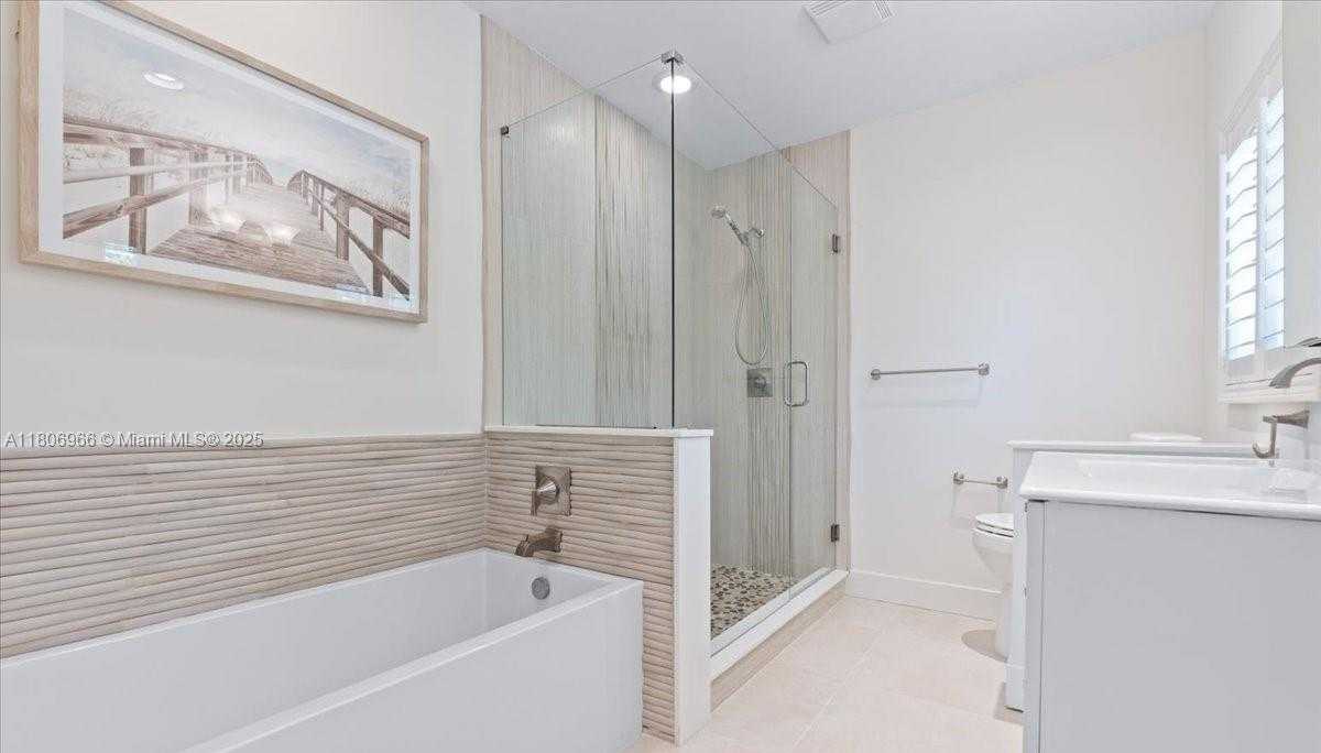 Small Image of 1635 SEABREEZE BLVD, Fort Lauderdale Number 19