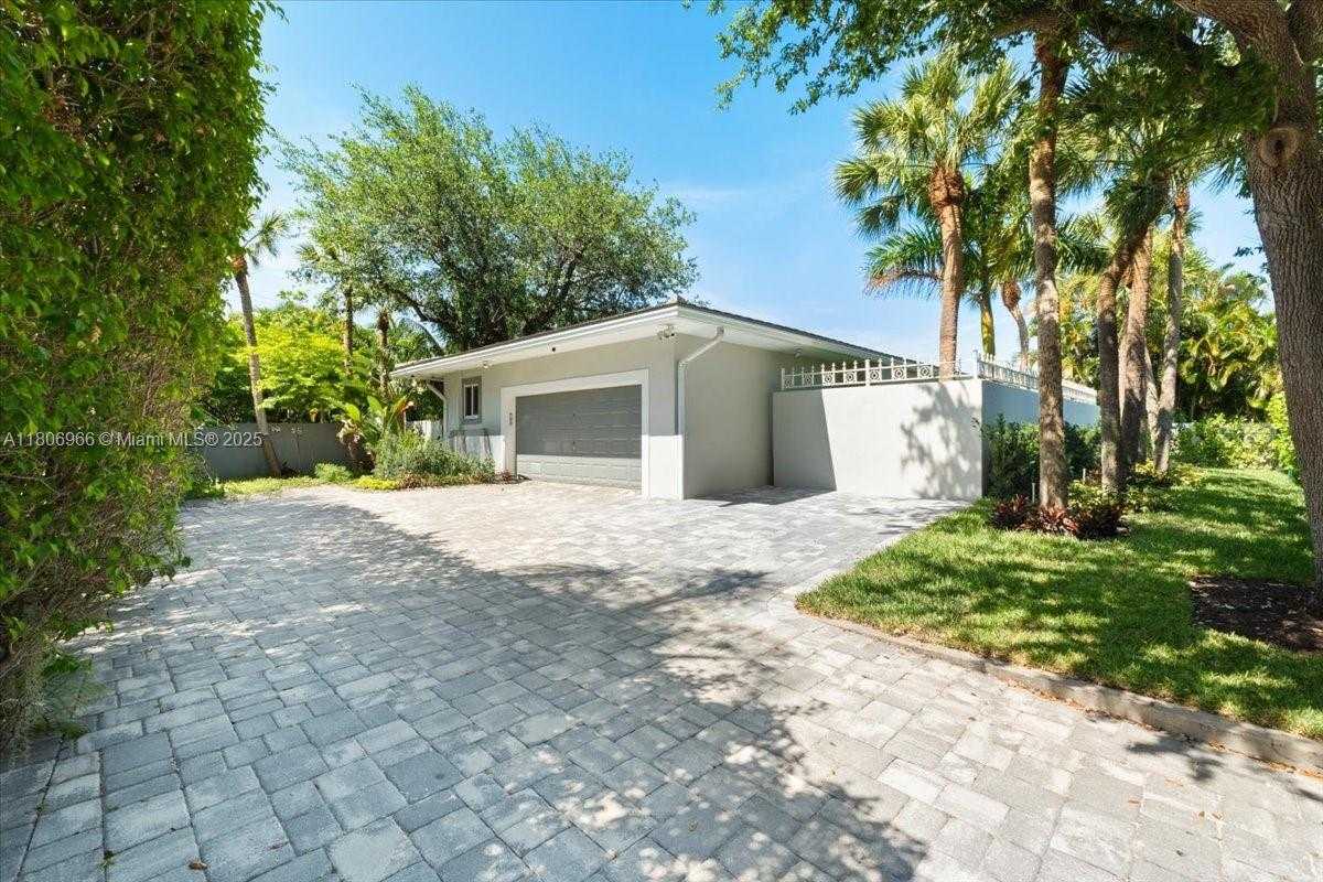 Small Image of 1635 SEABREEZE BLVD, Fort Lauderdale Number 21