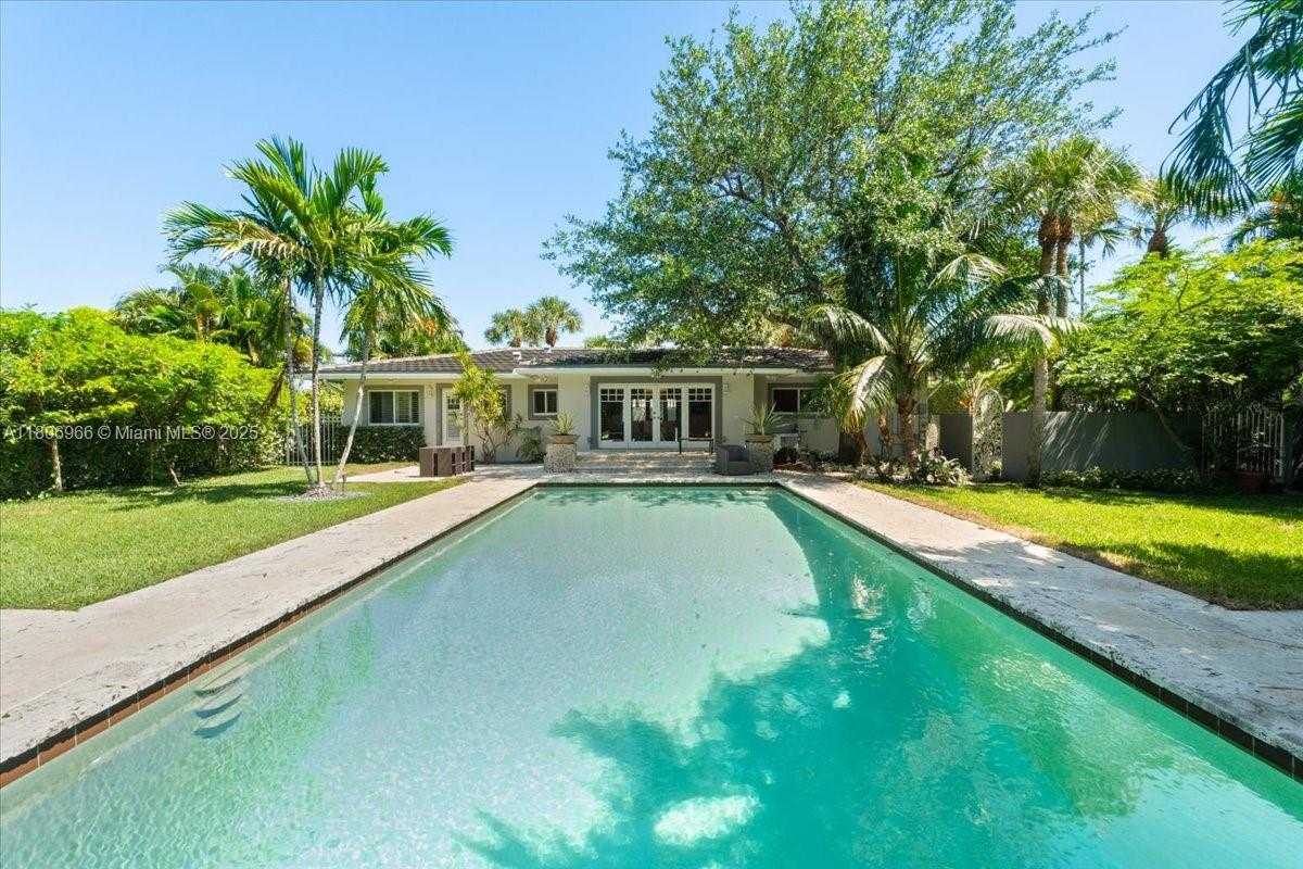 Small Image of 1635 SEABREEZE BLVD, Fort Lauderdale Number 5