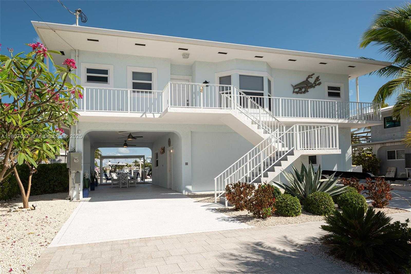 Small Image of 141 EL CAPITAN DR, Islamorada Number 10