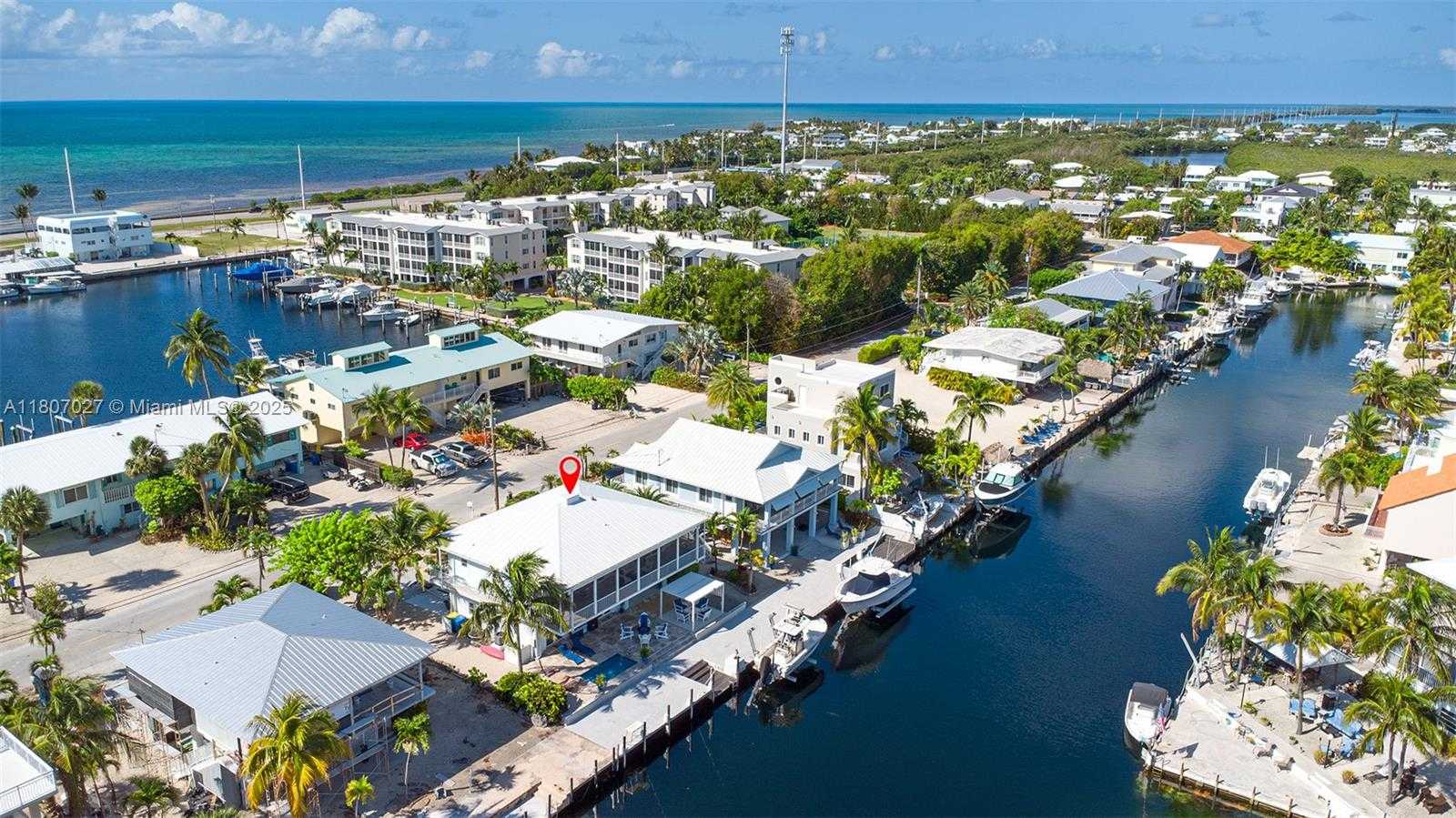 Small Image of 141 EL CAPITAN DR, Islamorada Number 5