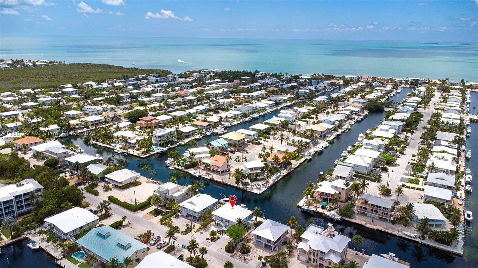 Small Image of 141 EL CAPITAN DR, Islamorada Number 6