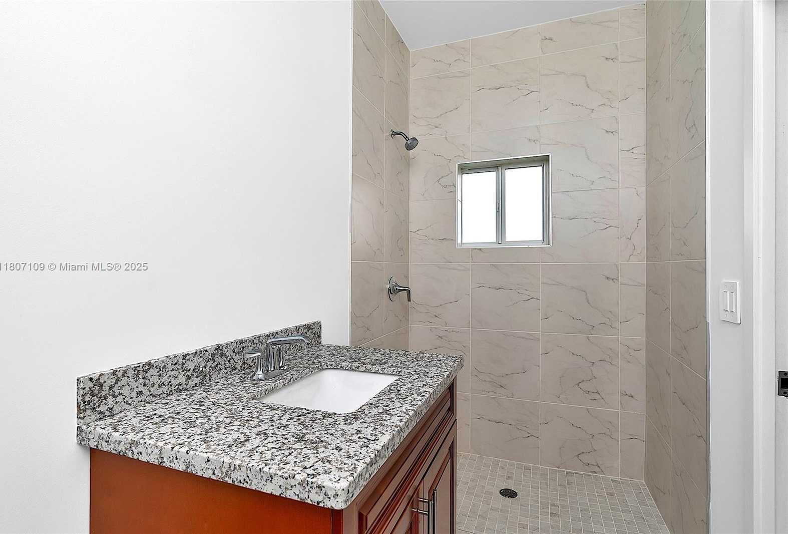 Small Image of 24062 SOUTH WEST 116TH CT, Homestead Number 21