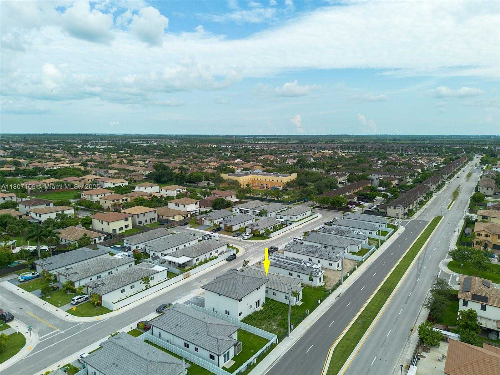 Small Image of 24062 SOUTH WEST 116TH CT, Homestead Number 35