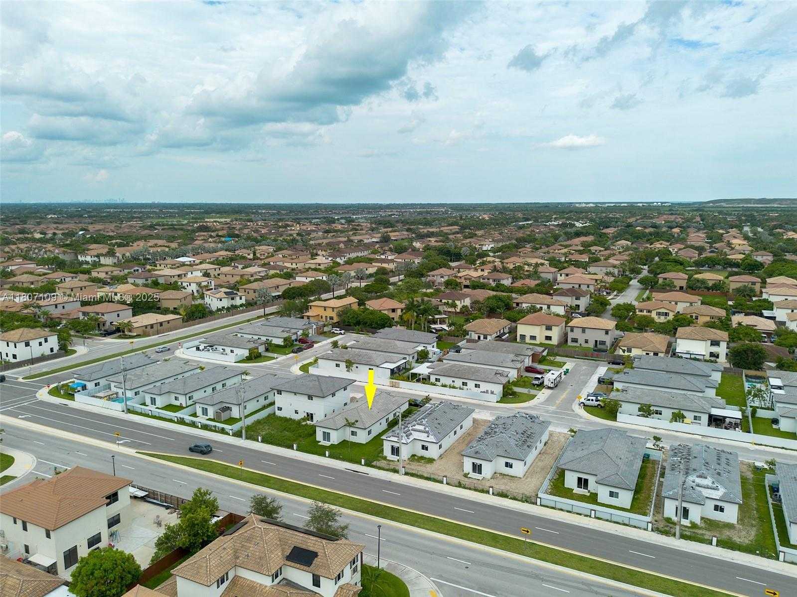 Small Image of 24062 SOUTH WEST 116TH CT, Homestead Number 37