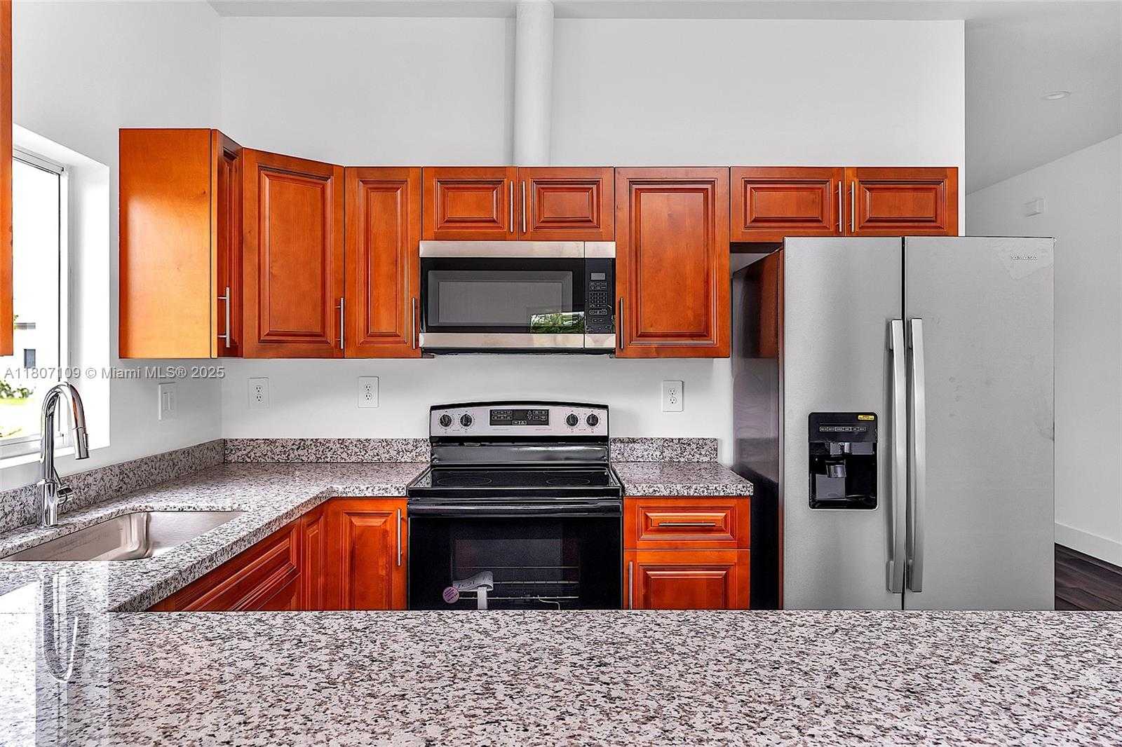 Small Image of 24062 SOUTH WEST 116TH CT, Homestead Number 8