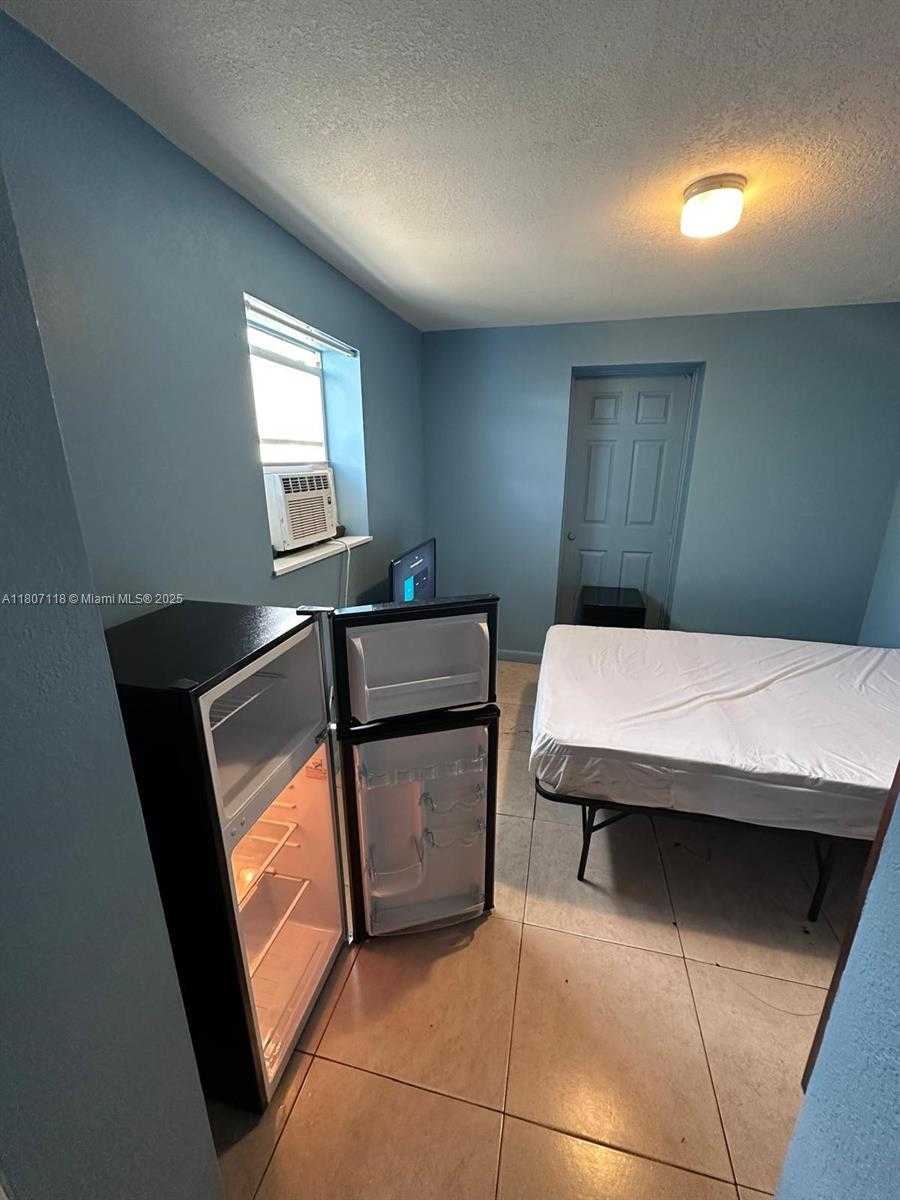 Small Image of 131 CAROLINA AVE, Fort Lauderdale Number 14