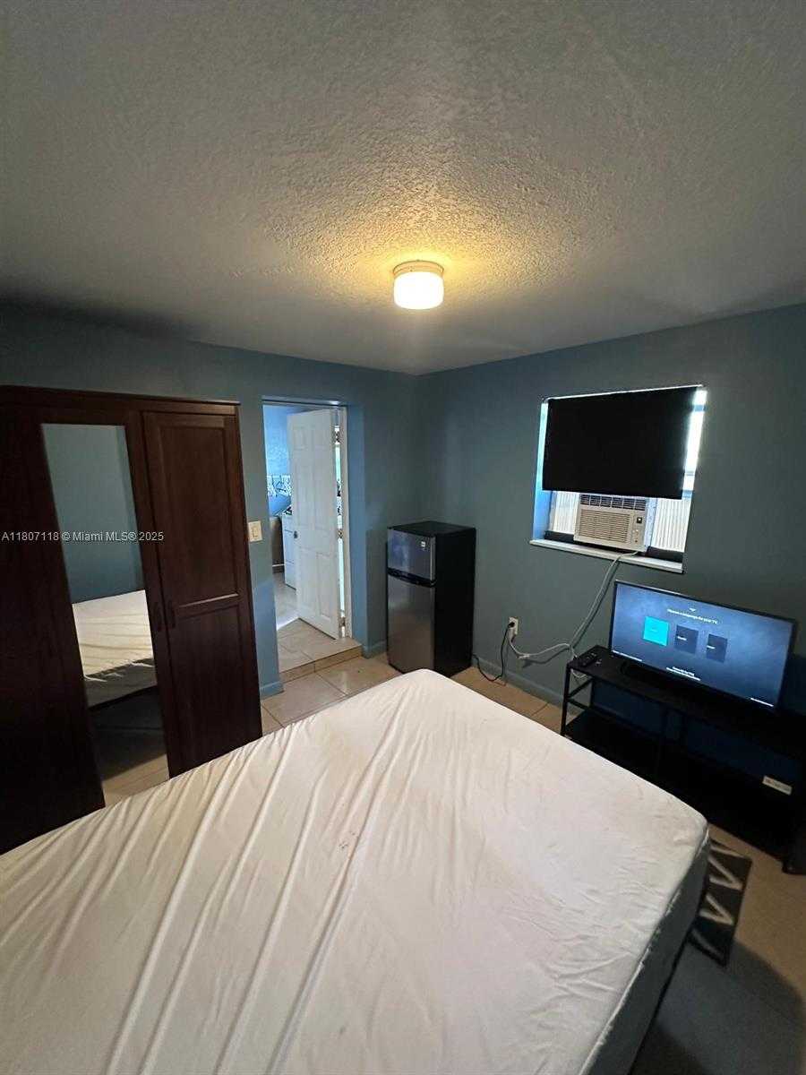 Small Image of 131 CAROLINA AVE, Fort Lauderdale Number 17