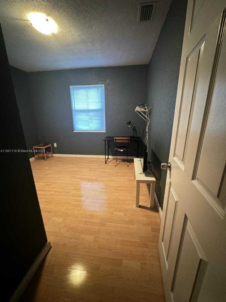 Small Image of 131 CAROLINA AVE, Fort Lauderdale Number 8