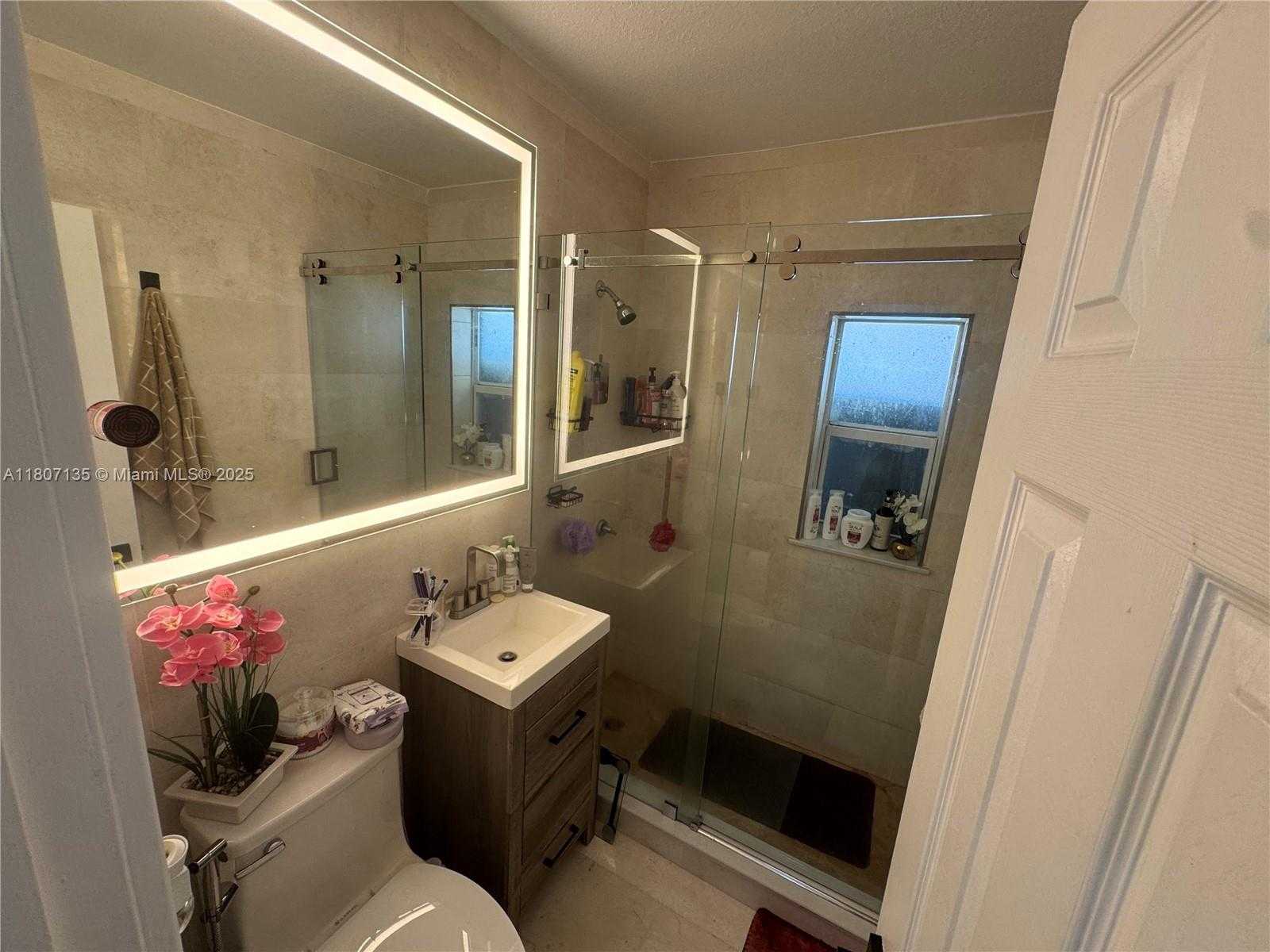 Small Image of 14581 JACKSON ST, Miami Number 15