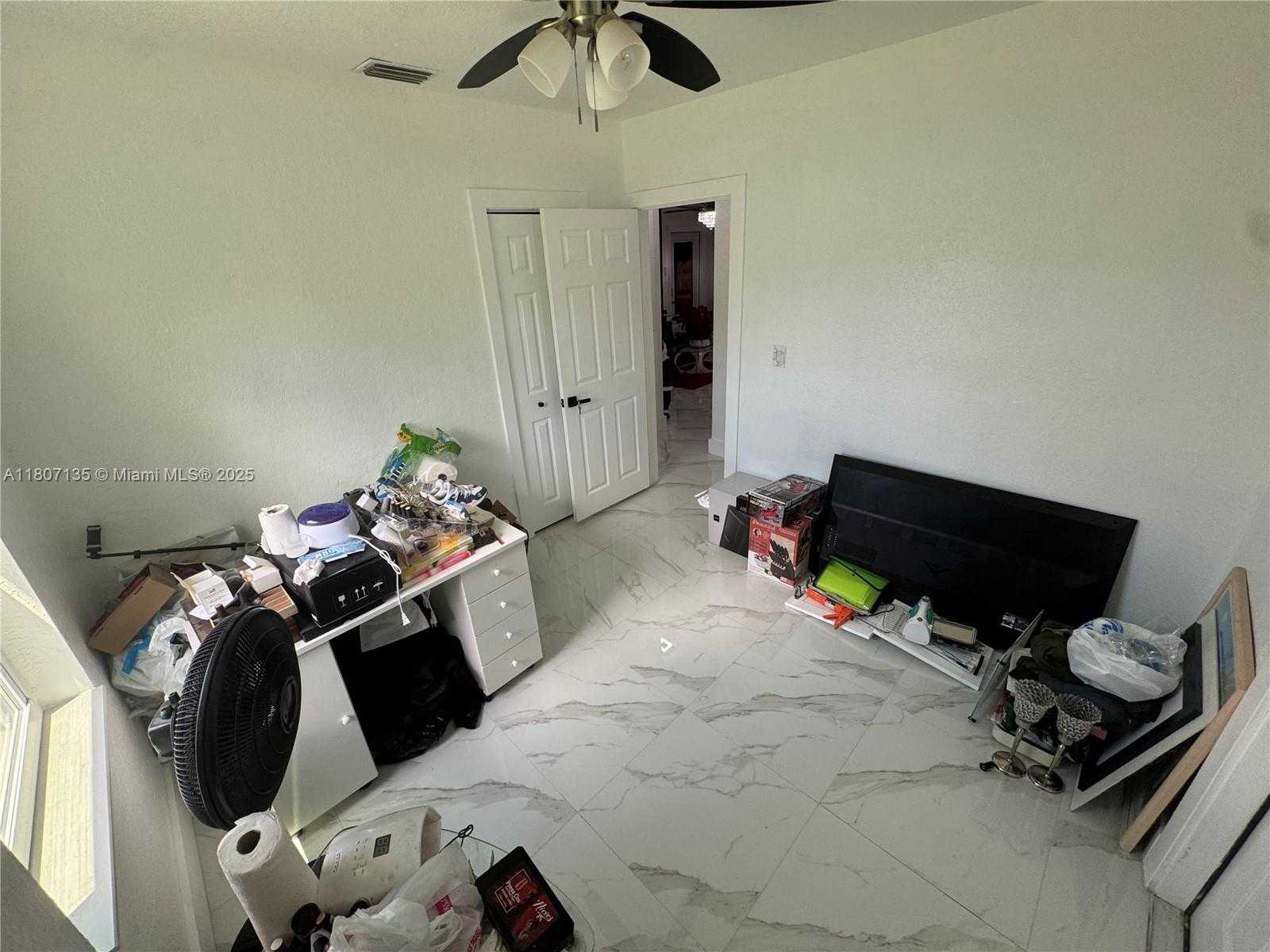 Small Image of 14581 JACKSON ST, Miami Number 21