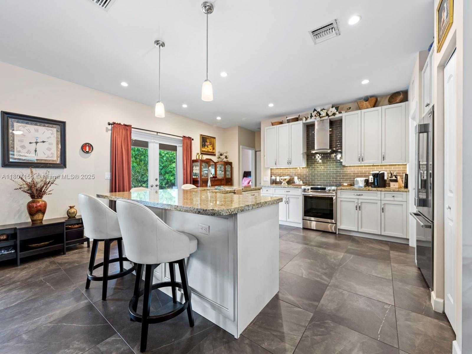 Small Image of 15150 SOUTH WEST 240TH ST, Homestead Number 17