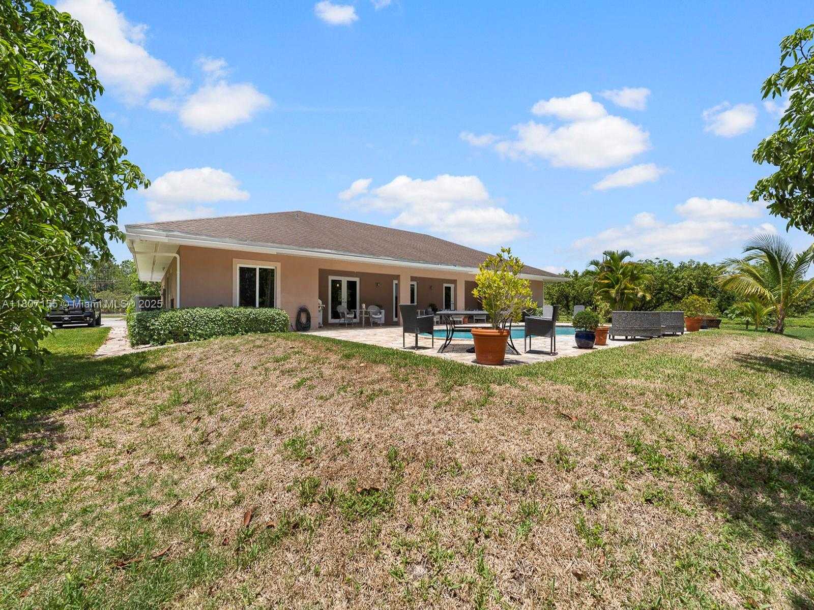 Small Image of 15150 SOUTH WEST 240TH ST, Homestead Number 37
