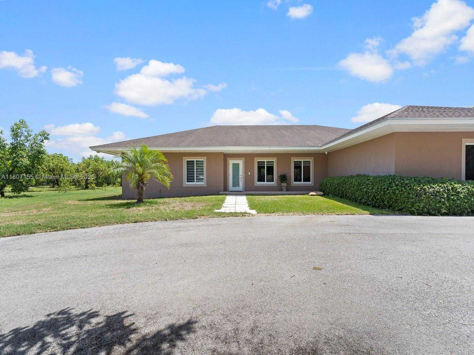 Small Image of 15150 SOUTH WEST 240TH ST, Homestead Number 39