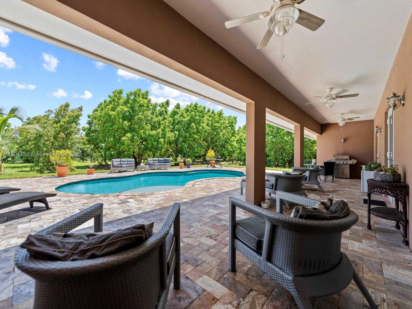 Small Image of 15150 SOUTH WEST 240TH ST, Homestead Number 43