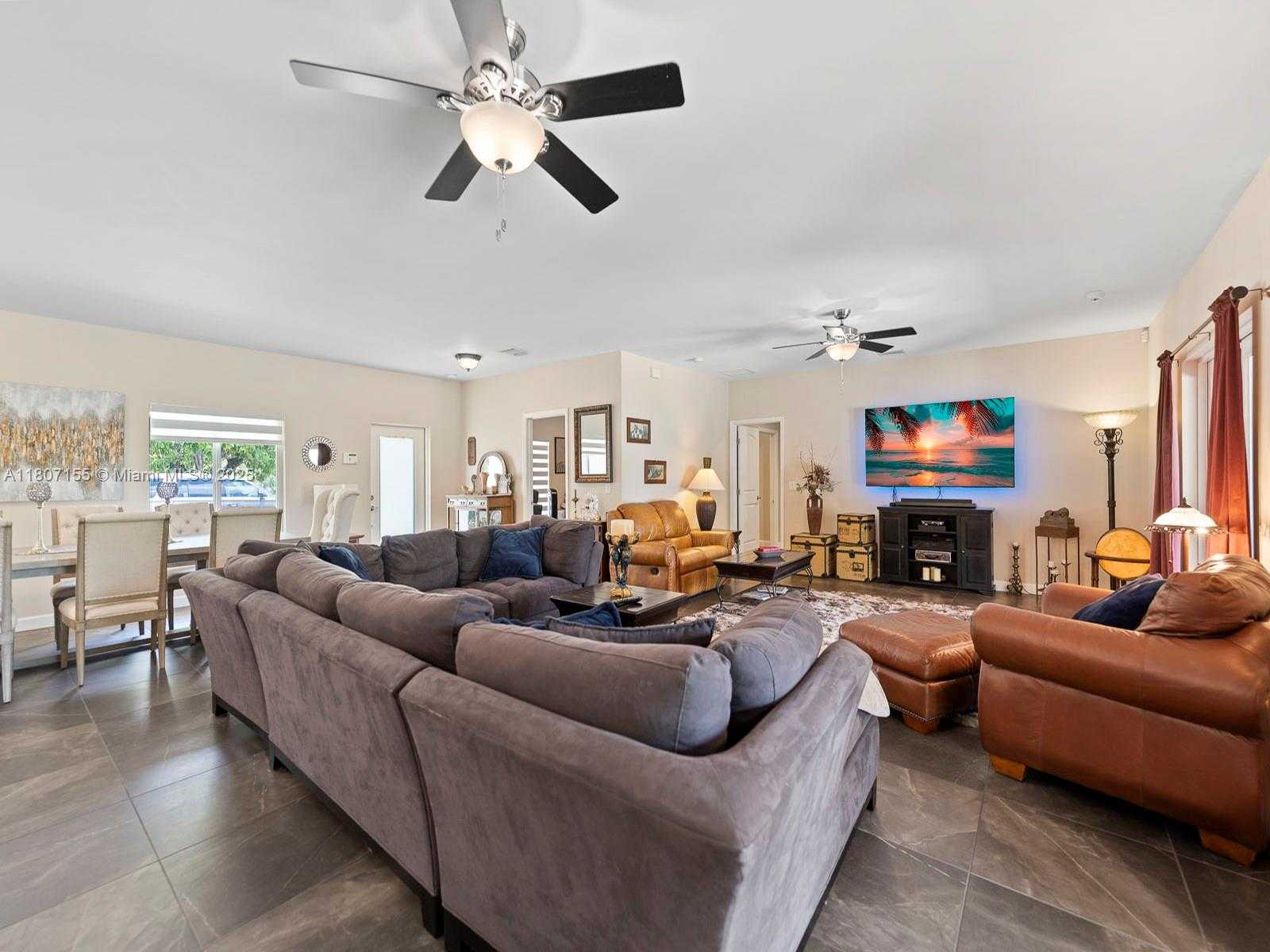 Small Image of 15150 SOUTH WEST 240TH ST, Homestead Number 7