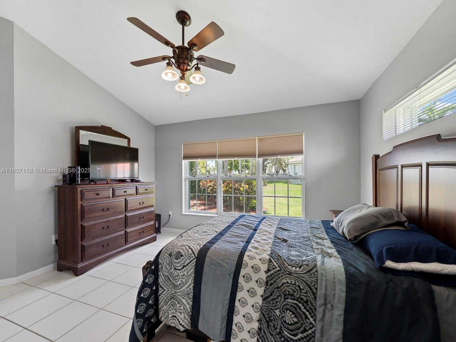 Small Image of 2703 AUGUSTA DR, Homestead Number 14