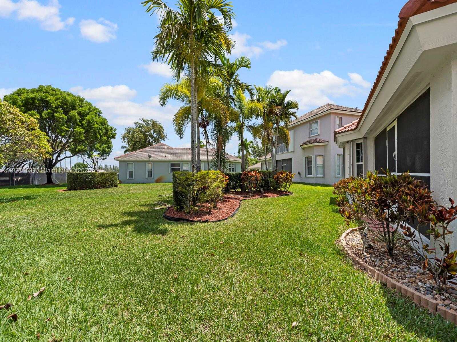 Small Image of 2703 AUGUSTA DR, Homestead Number 22