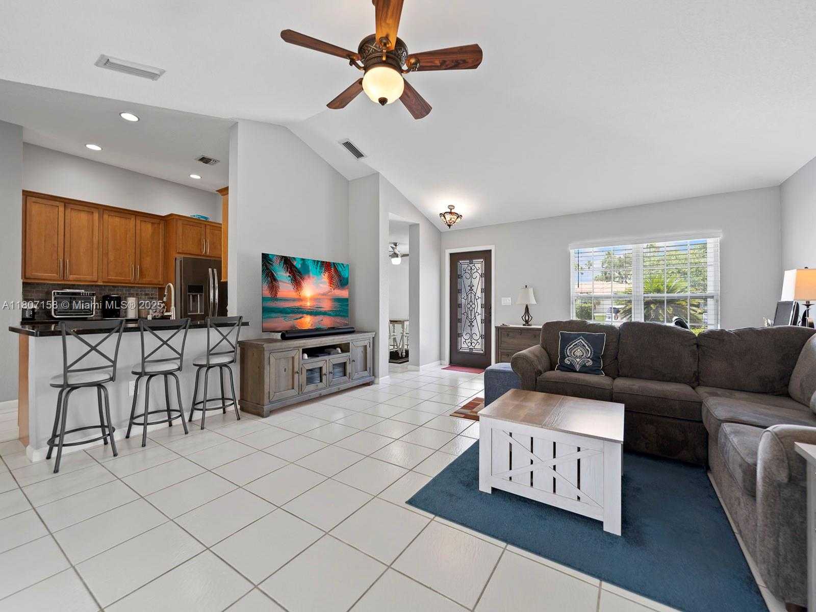 Small Image of 2703 AUGUSTA DR, Homestead Number 3