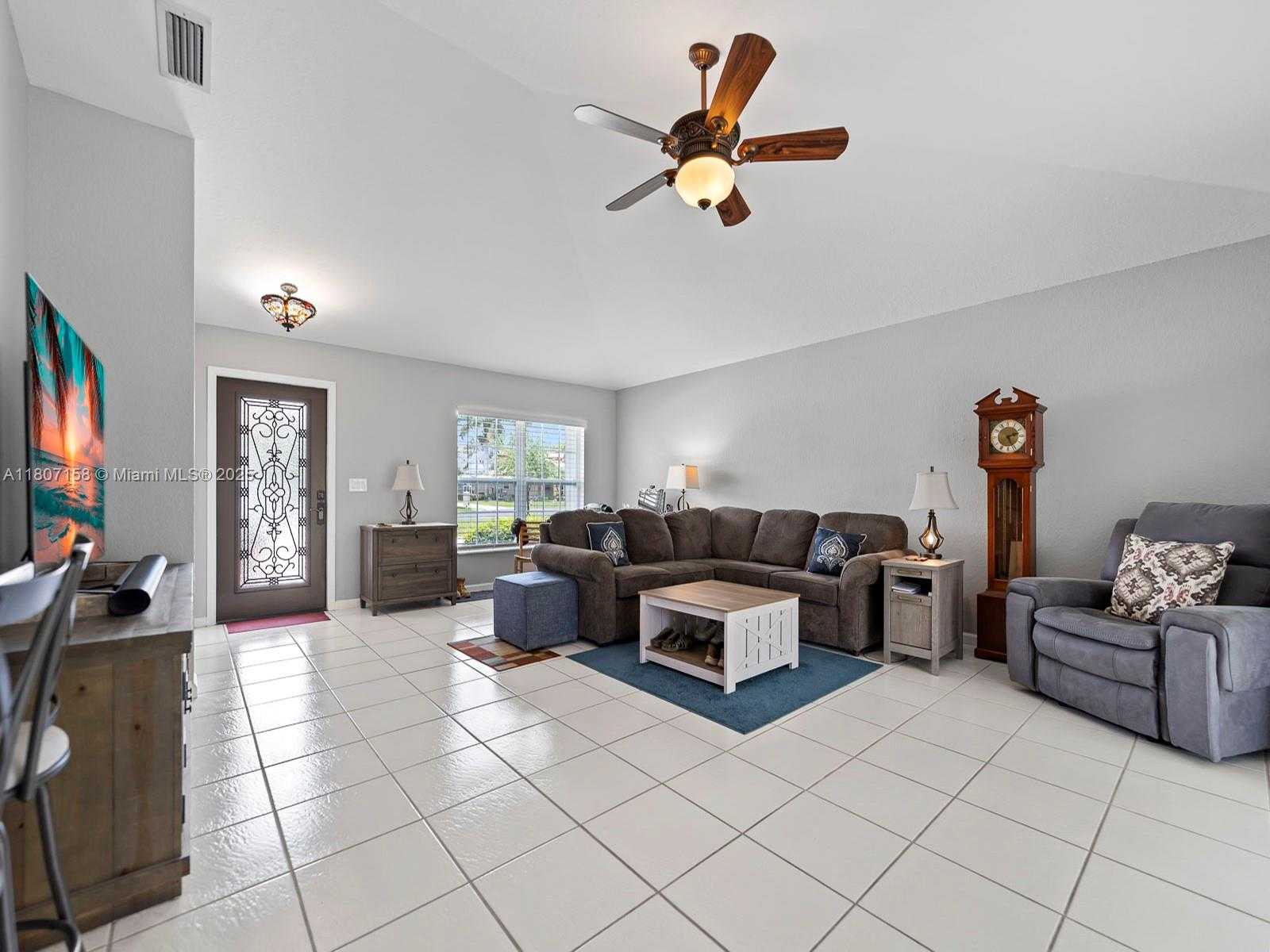Small Image of 2703 AUGUSTA DR, Homestead Number 5