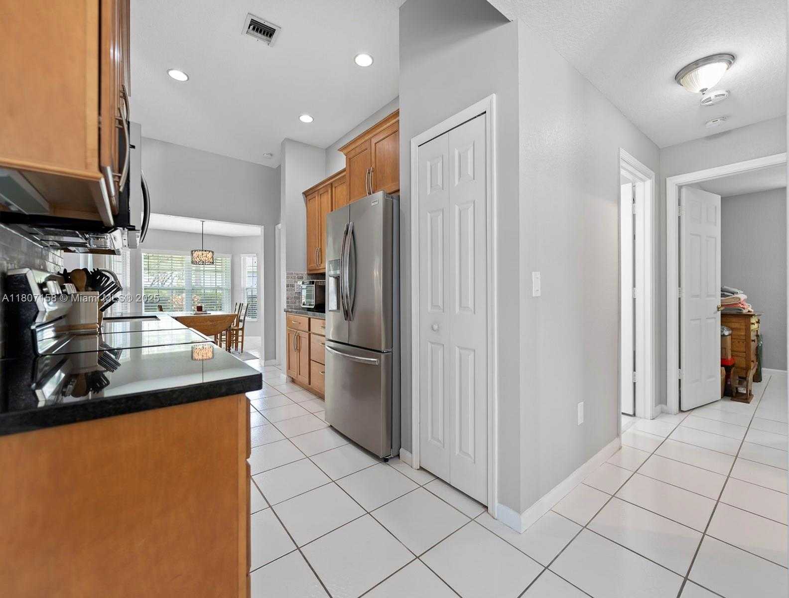 Small Image of 2703 AUGUSTA DR, Homestead Number 8
