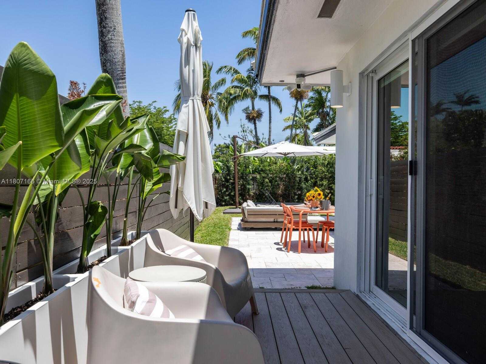 Small Image of 1221 NORTH EAST 85TH ST, Miami Number 20