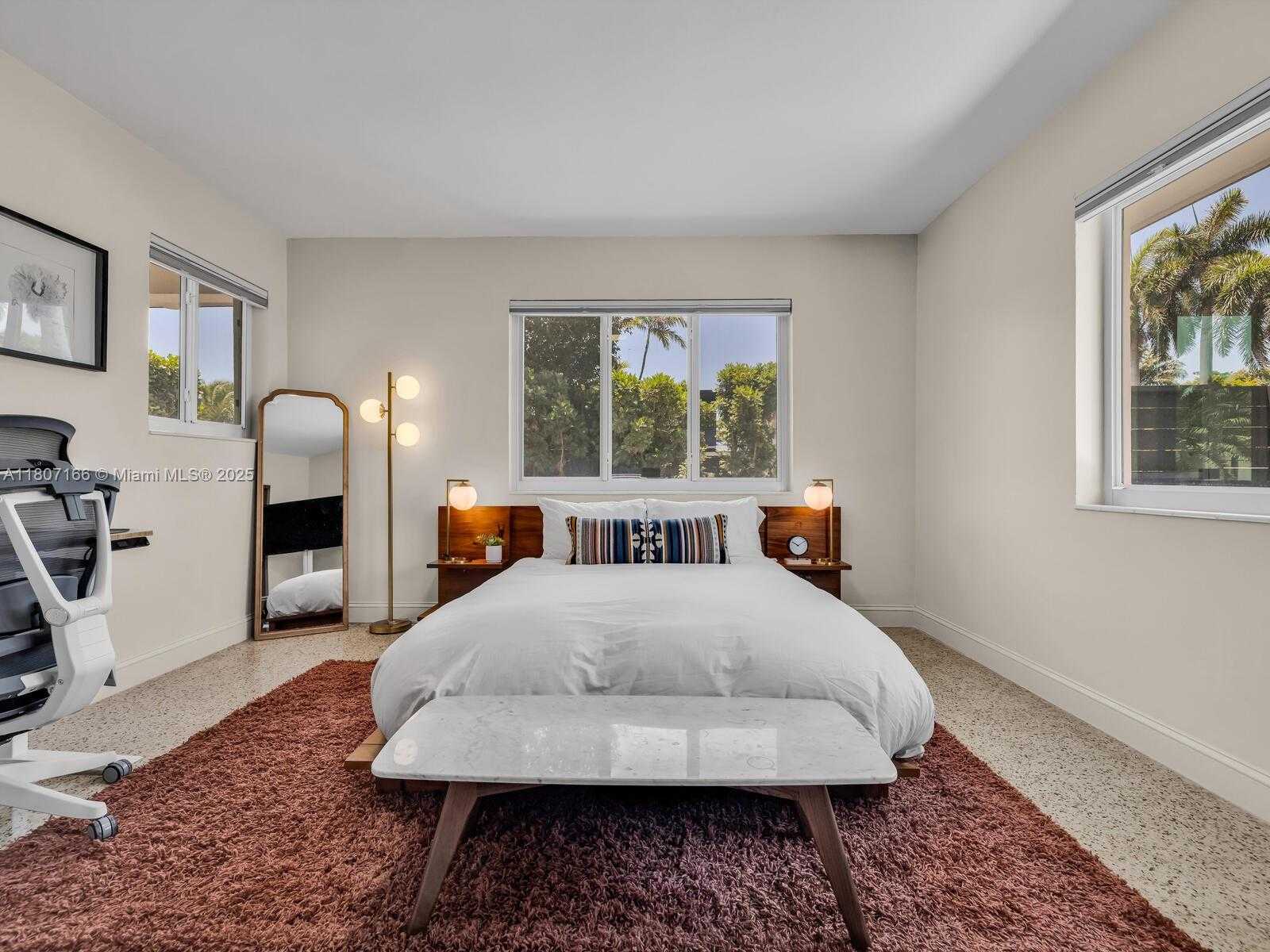 Small Image of 1221 NORTH EAST 85TH ST, Miami Number 21