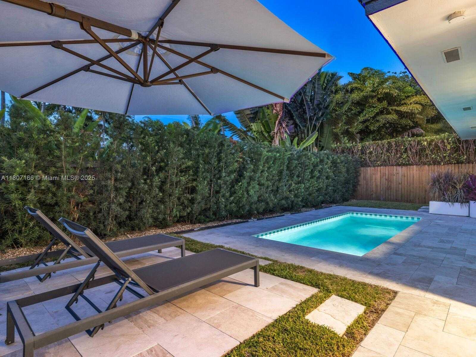 Small Image of 1221 NORTH EAST 85TH ST, Miami Number 43