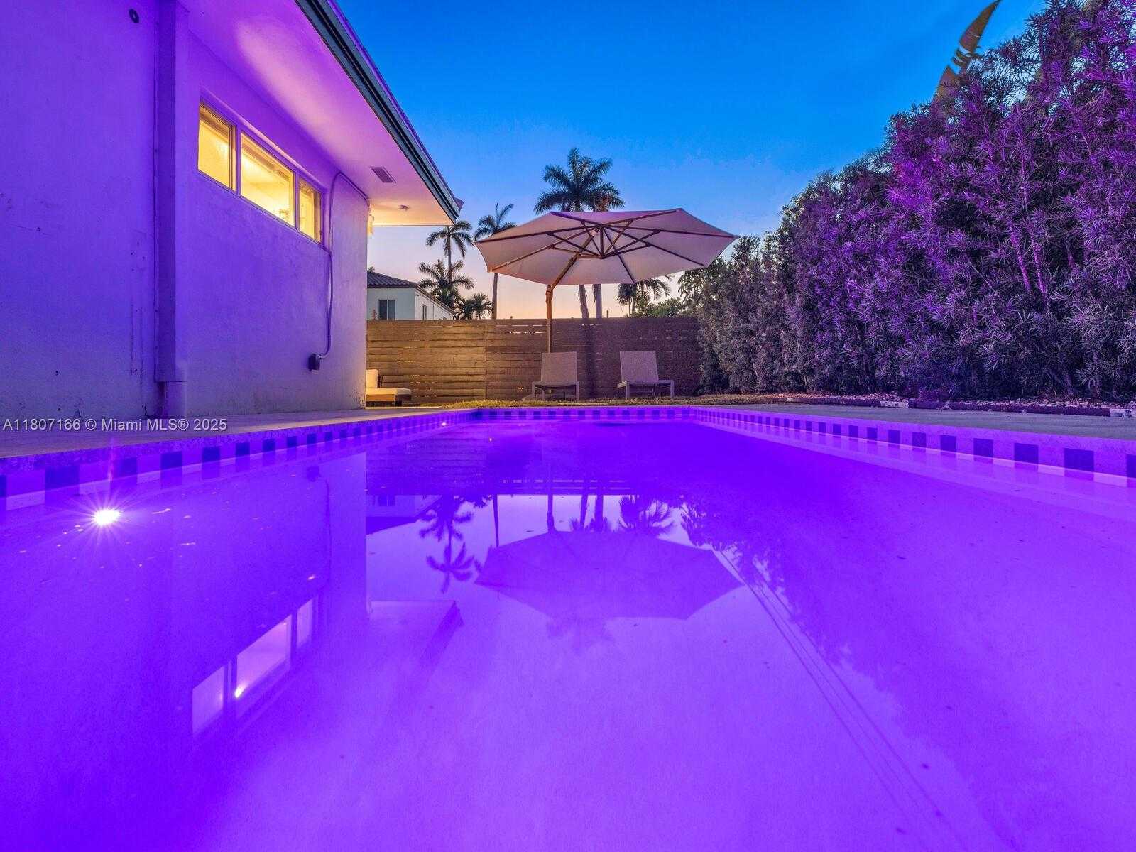 Small Image of 1221 NORTH EAST 85TH ST, Miami Number 45