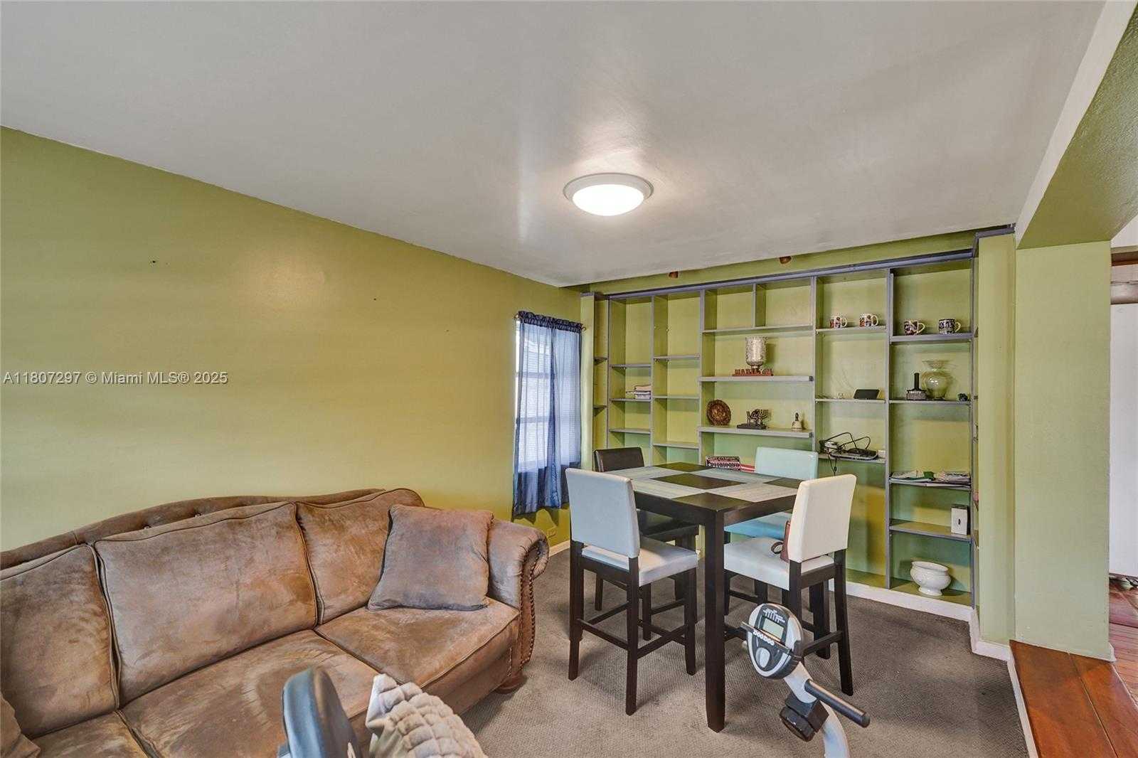 Small Image of 45 NORTH WEST 127TH ST, North Miami Number 38